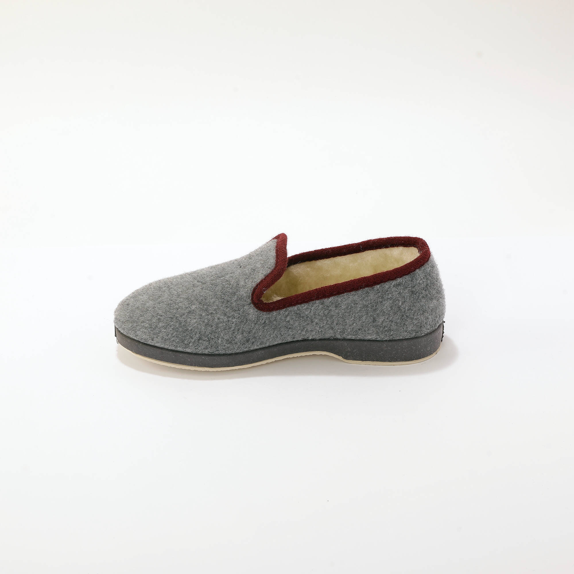 Chaussons homme bicolores fourrs laine - Blancheporte 36$