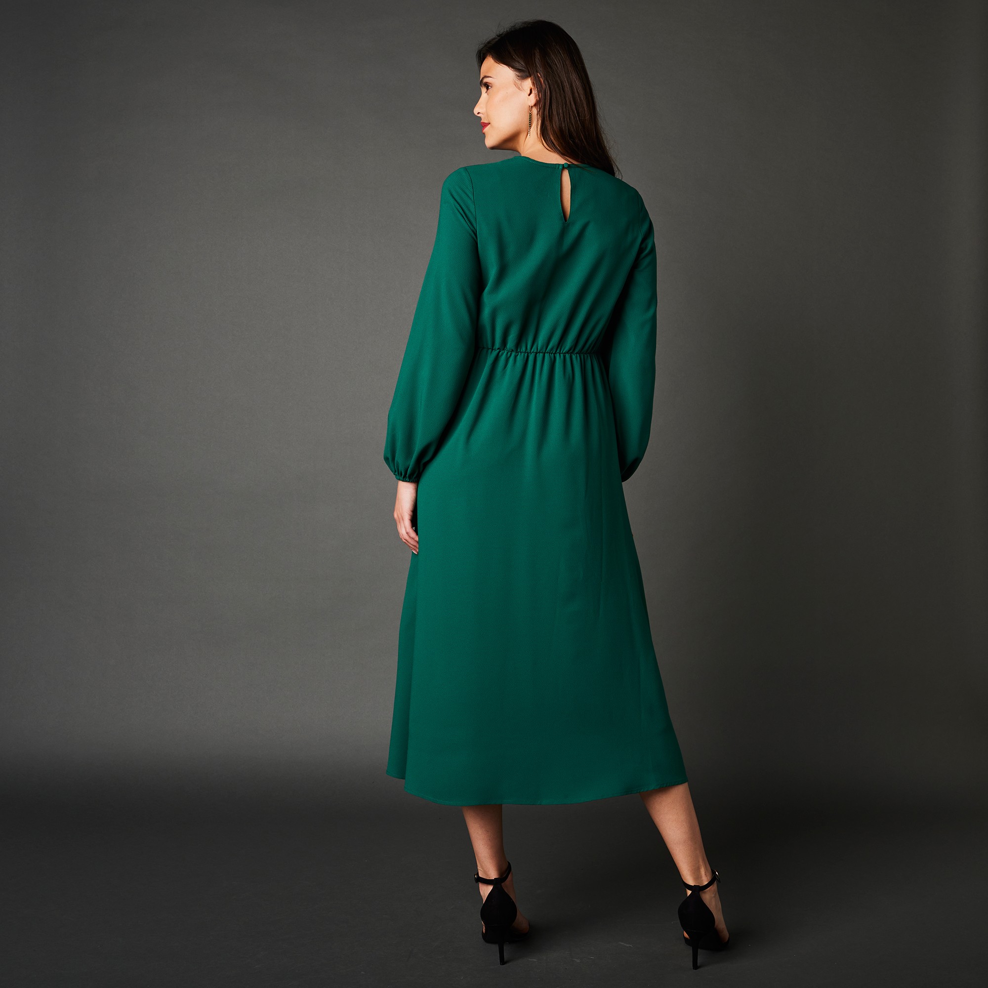 Robe verte blanche 2025 porte
