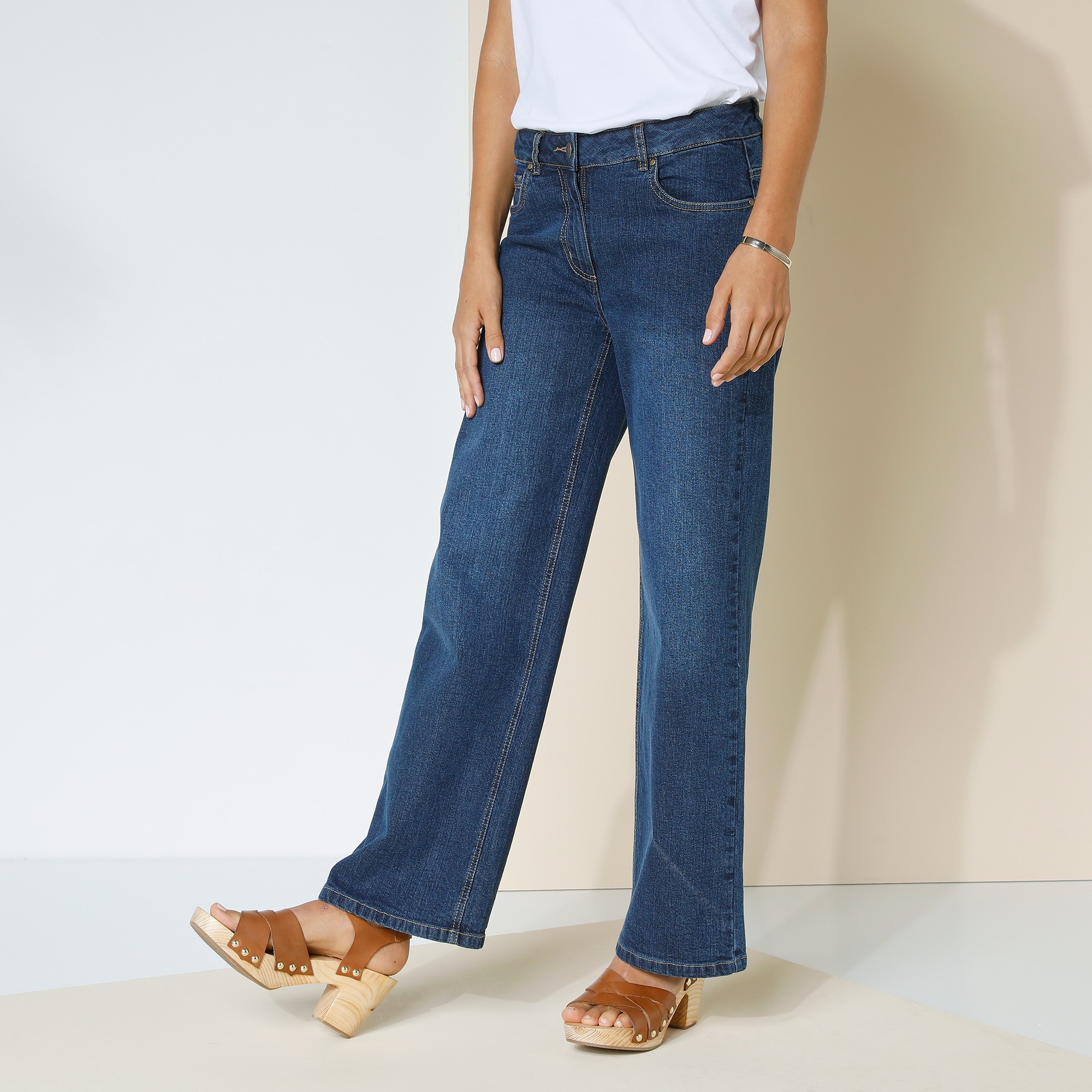 Jean Coupe Large Stretch, Petite Stature - Blancheporte