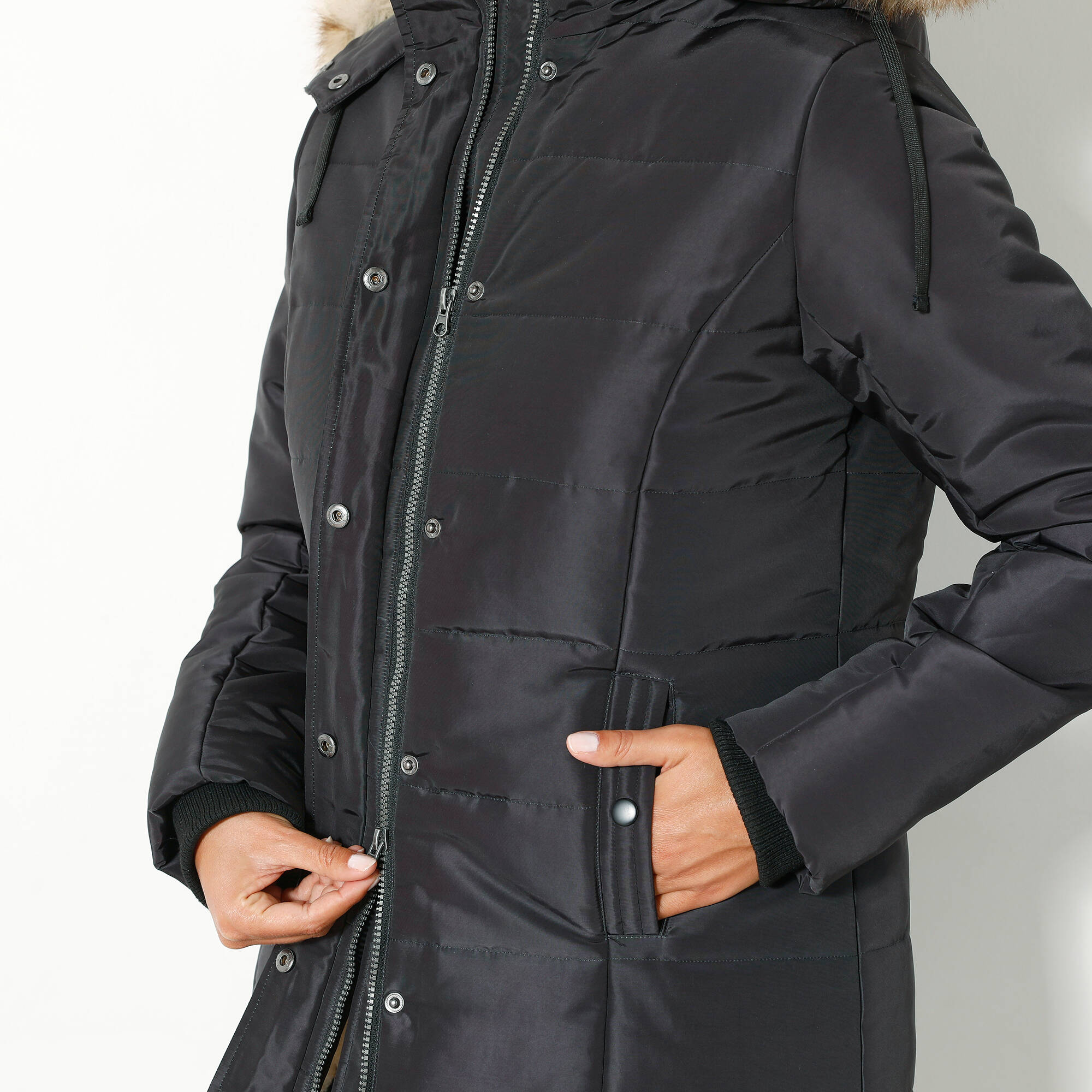 Veste Doudoune Noire Molletonnée Blanche Porte Taille 42/44 - Neuf Sans étiquette