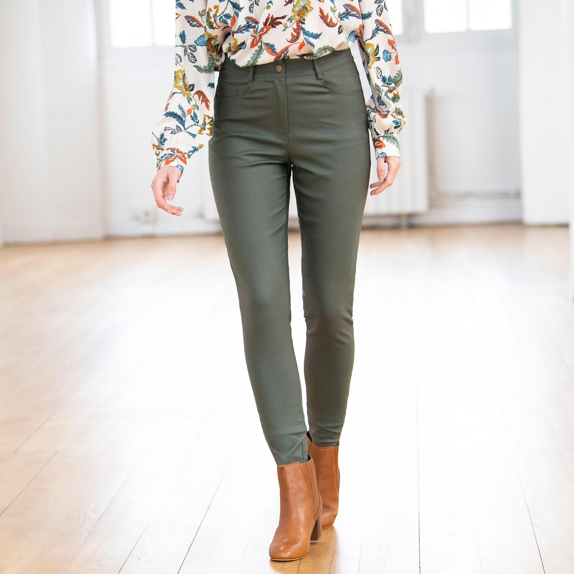 Pantalon fuseau femme blancheporte best sale