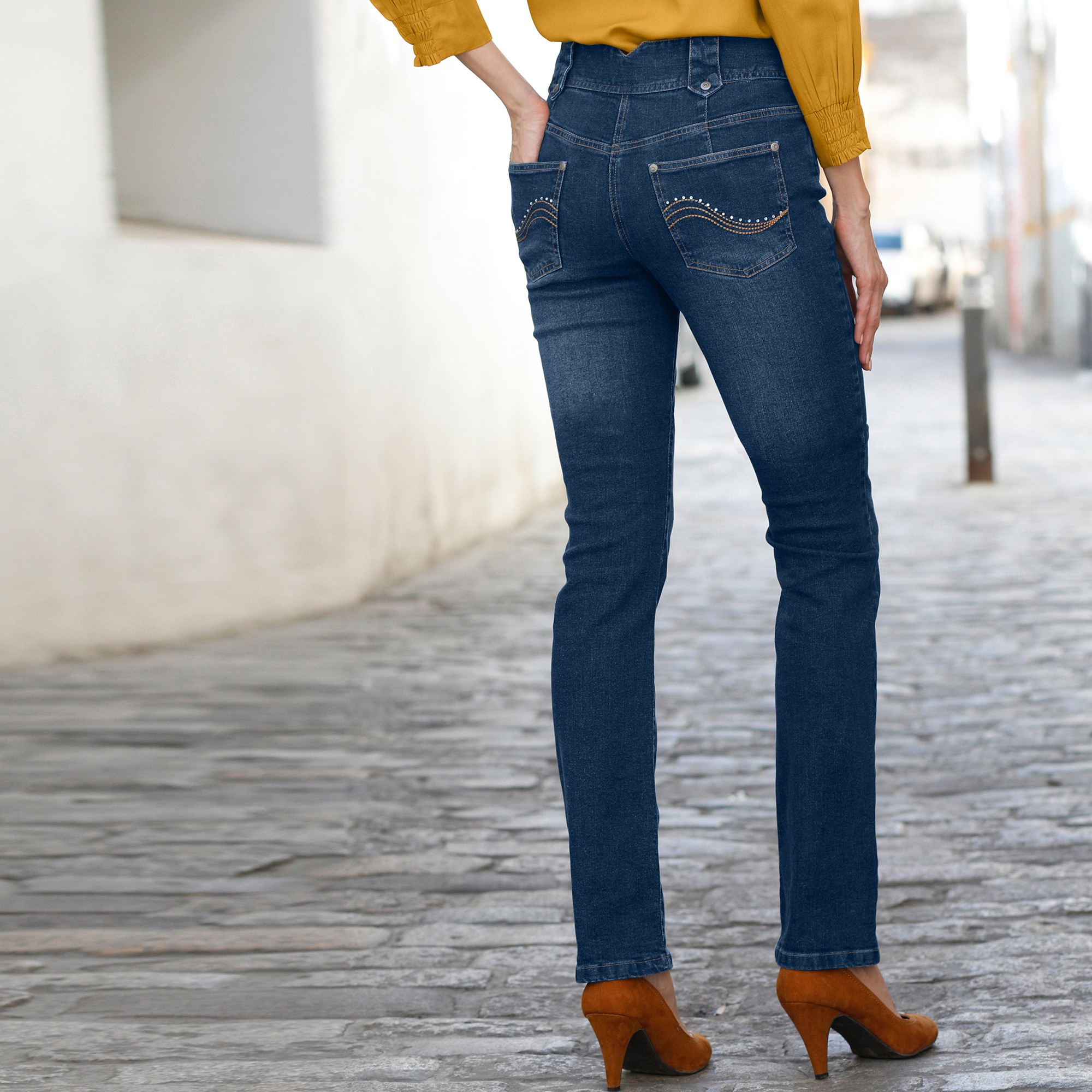 Blacheporte Femme Vêtements Pantalons & Jeans Jeans Slim Corsaire Jean Base Brodée 