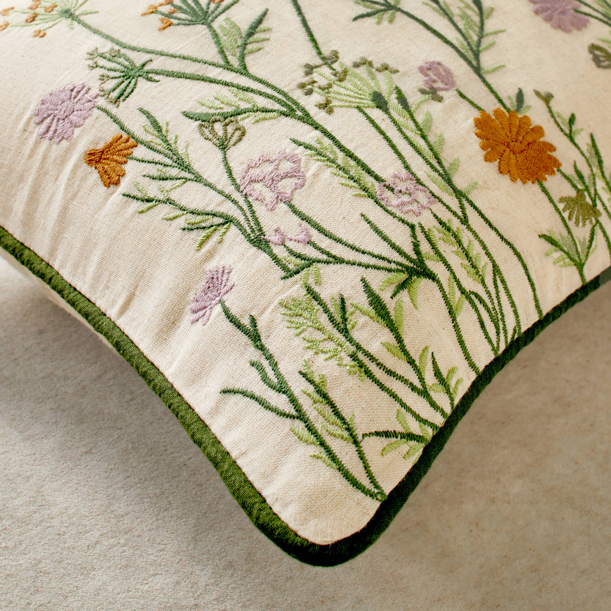 LINGE ANCIEN MODÈLE de Broderie Sur Lin XIXÈME 19eme 28 x 28 cm
