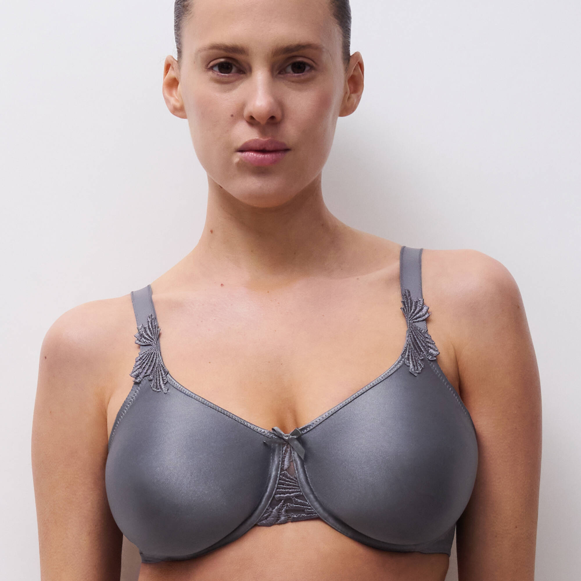 Soutien-gorge forme emboîtante maille satinée Hedona- avec armatures - Blancheporte