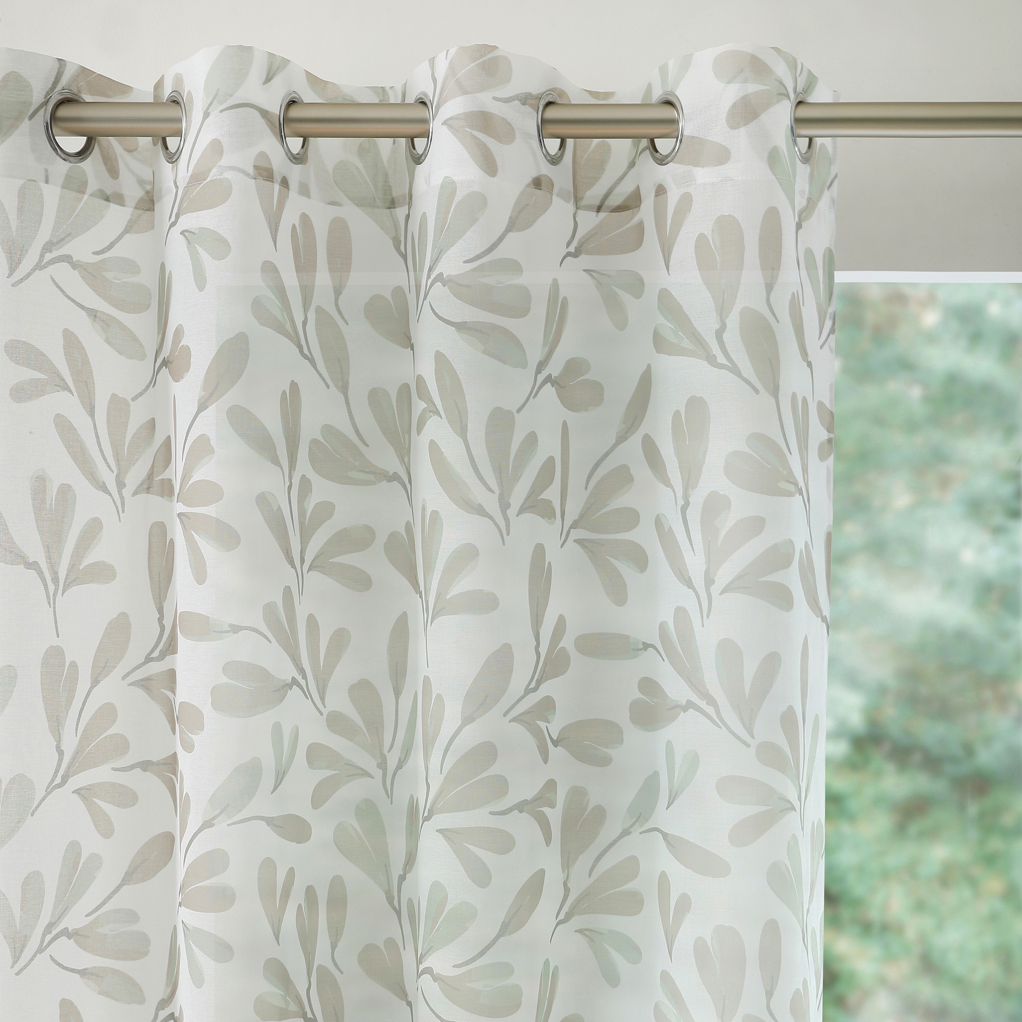 Panneau Voilage Motif Feuilles - Finition Œillets - Blancheporte