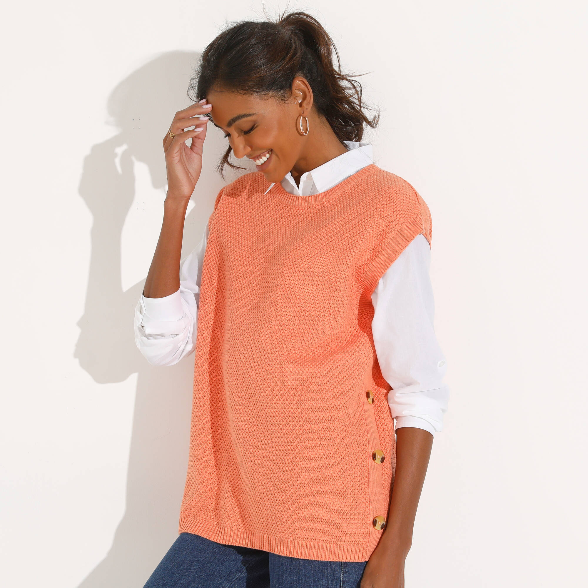 Pull-tunique sans manches à boutons effet corne, maille fantaisie - Blancheporte