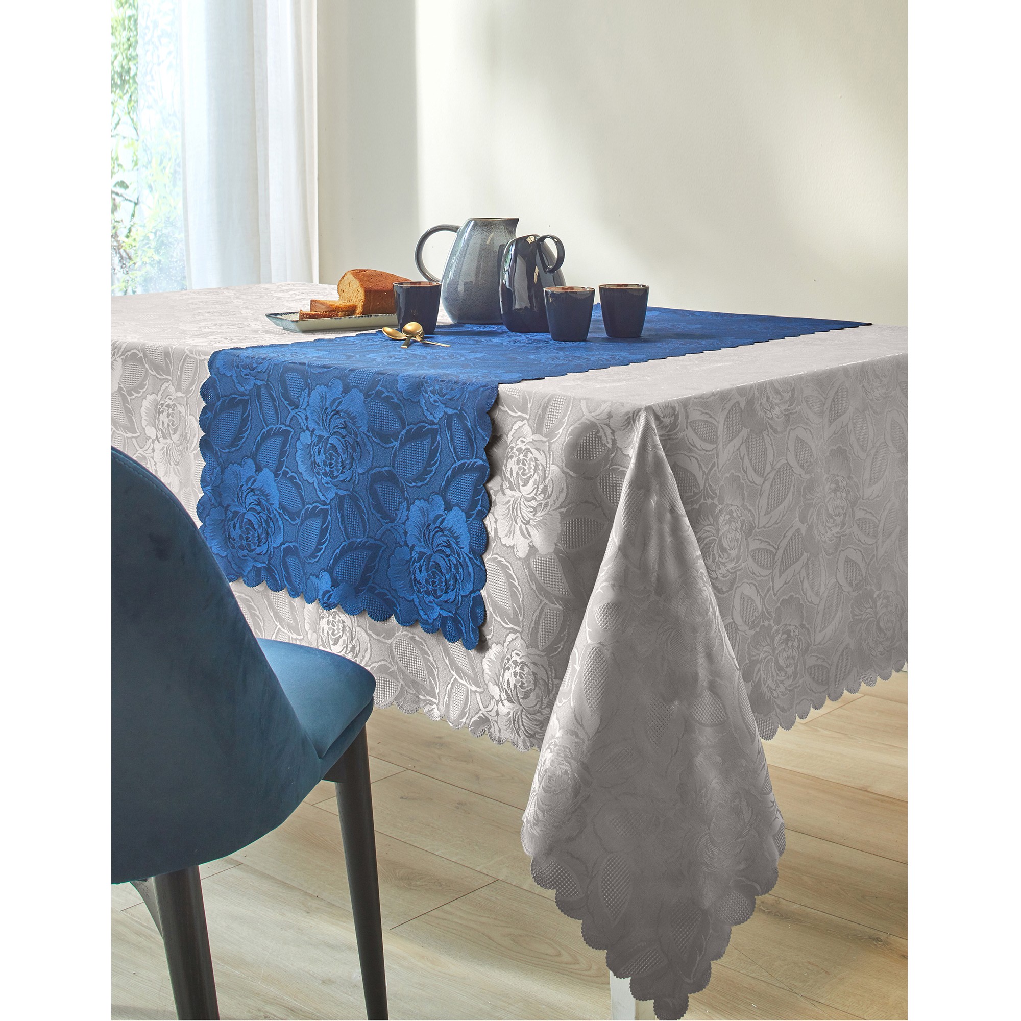 Nappe Jacquard Damassé - Blancheporte