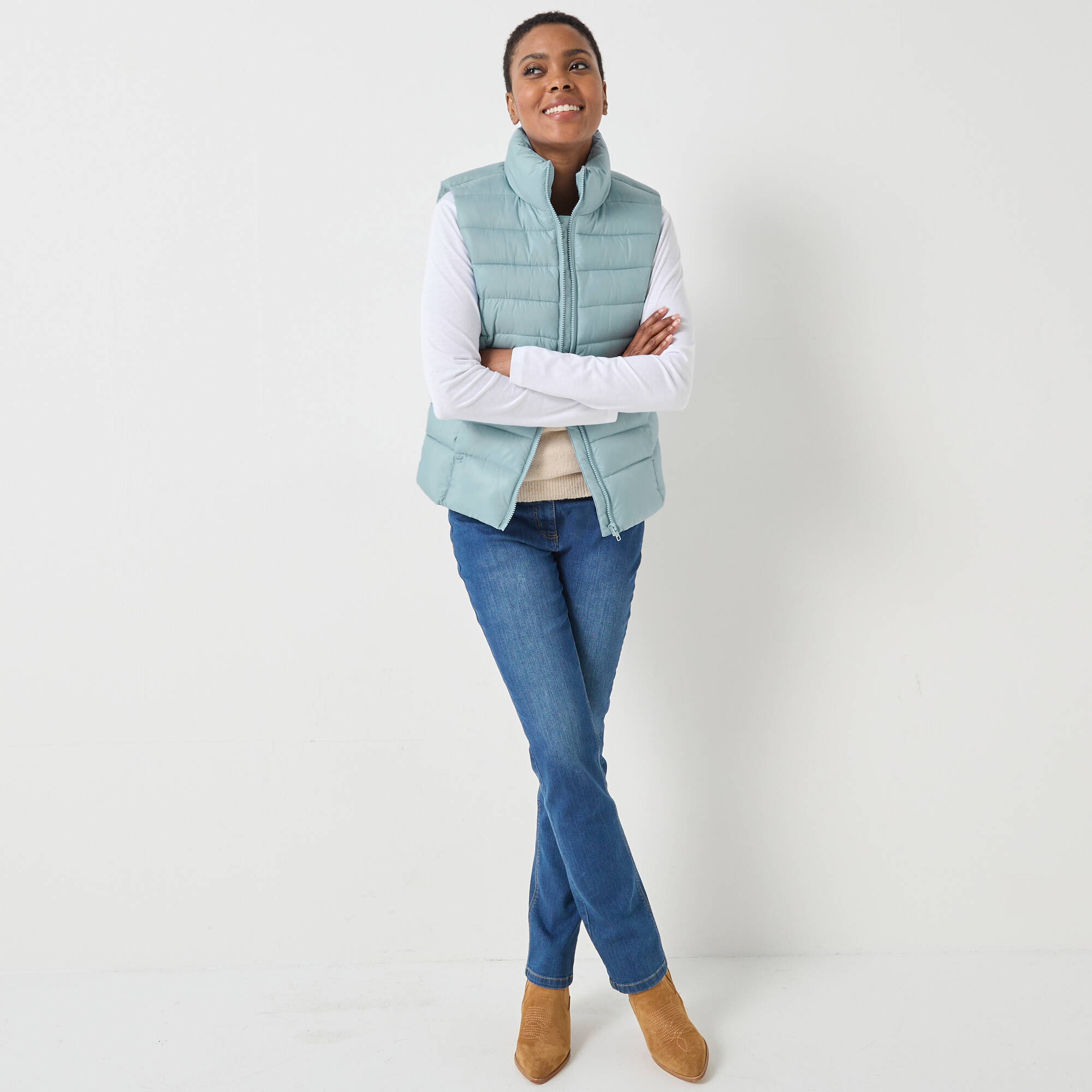 Doudoune dperlante col montant sans manches - Blancheporte 60$