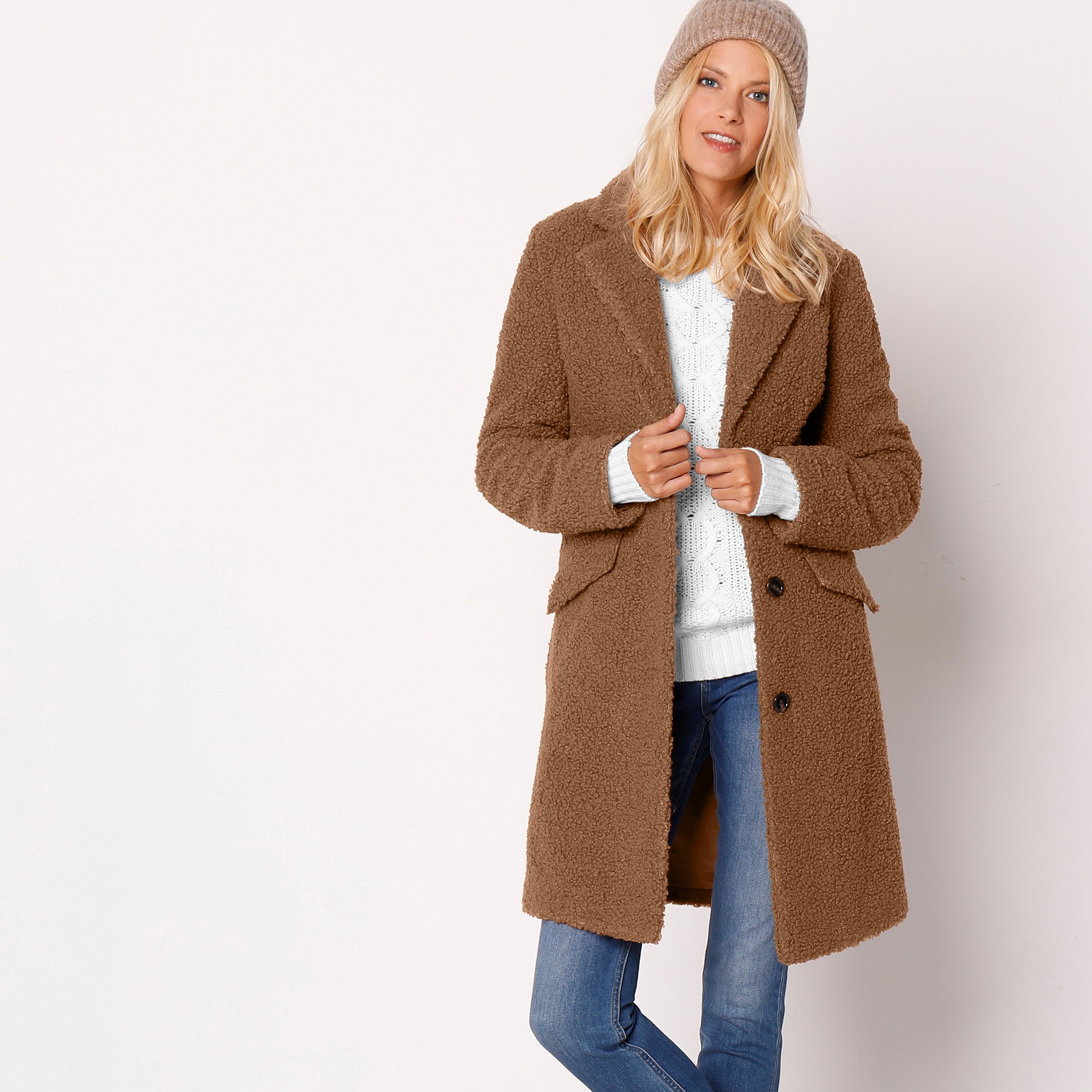 Manteau blanche porte 2025
