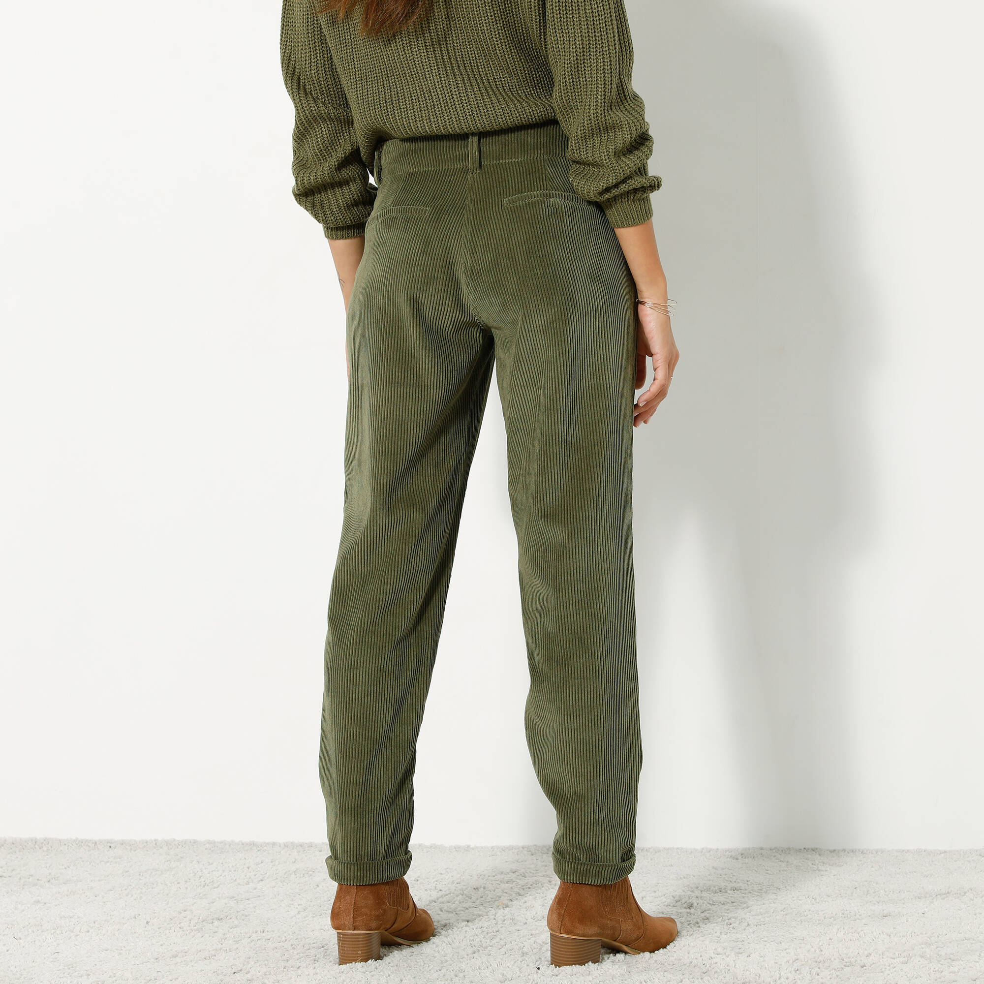 Pantalon 7 8eme velours kaki Blancheporte