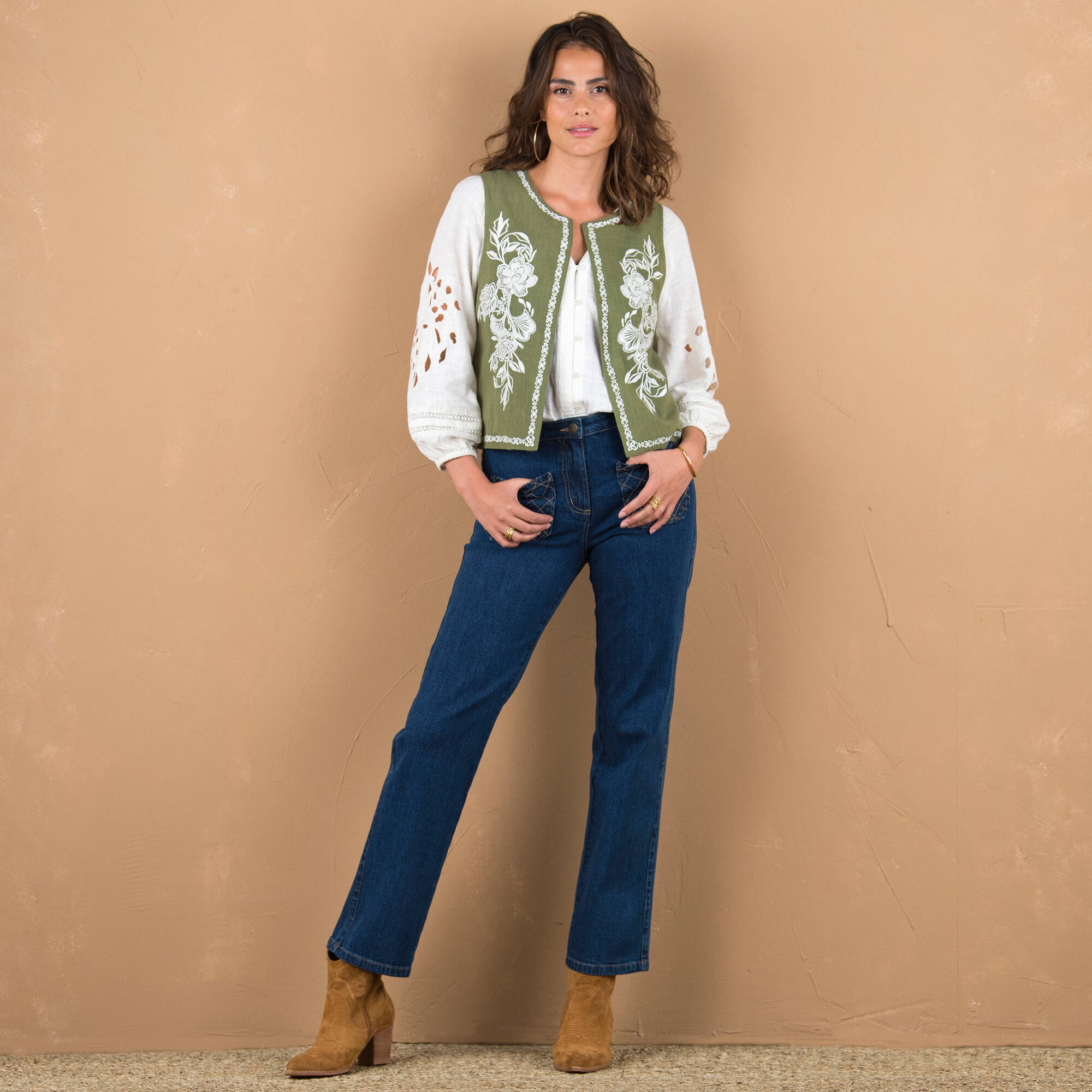 Veste brode sans manches - Blancheporte 36 €