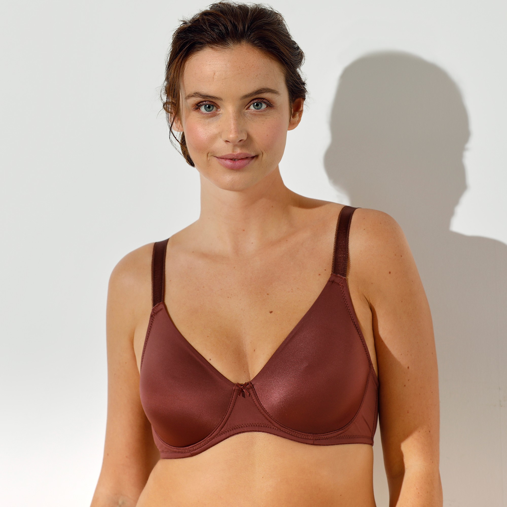 Soutien-gorge Minimiseur Microfibre Toute Douce - Avec Armatures - Blancheporte