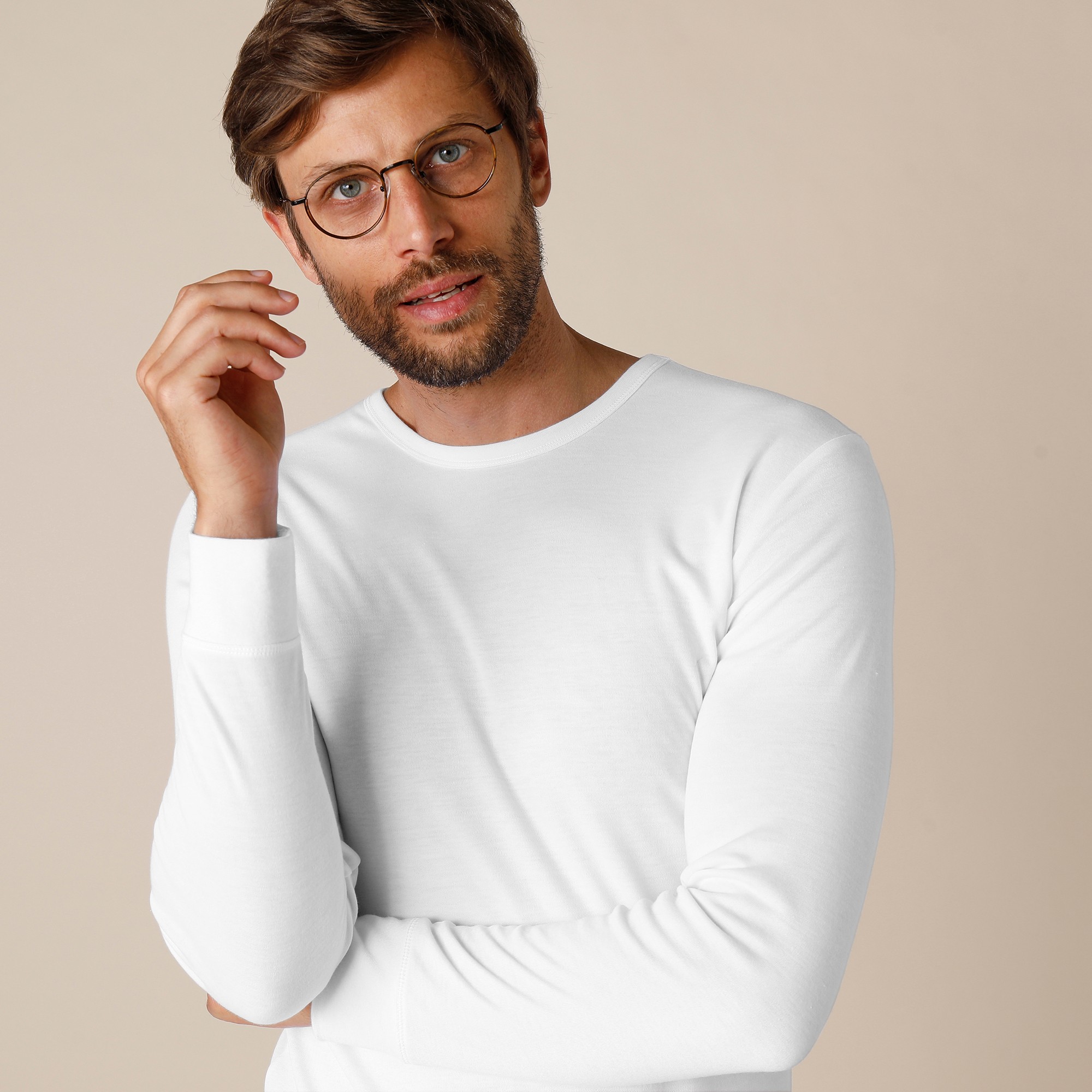 Blanche porte sous vetements homme store