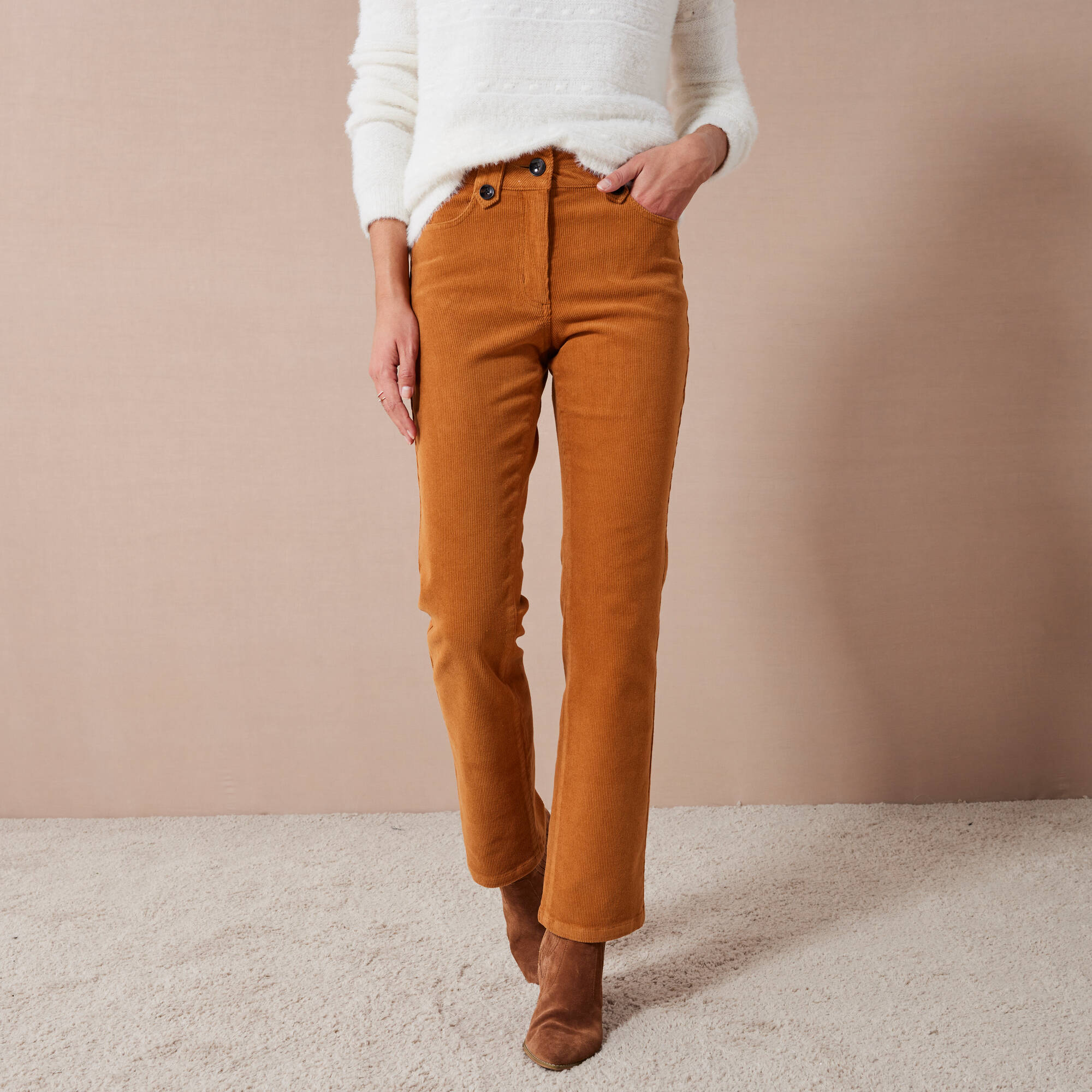 Pantalon droit velours cotele miel Blancheporte
