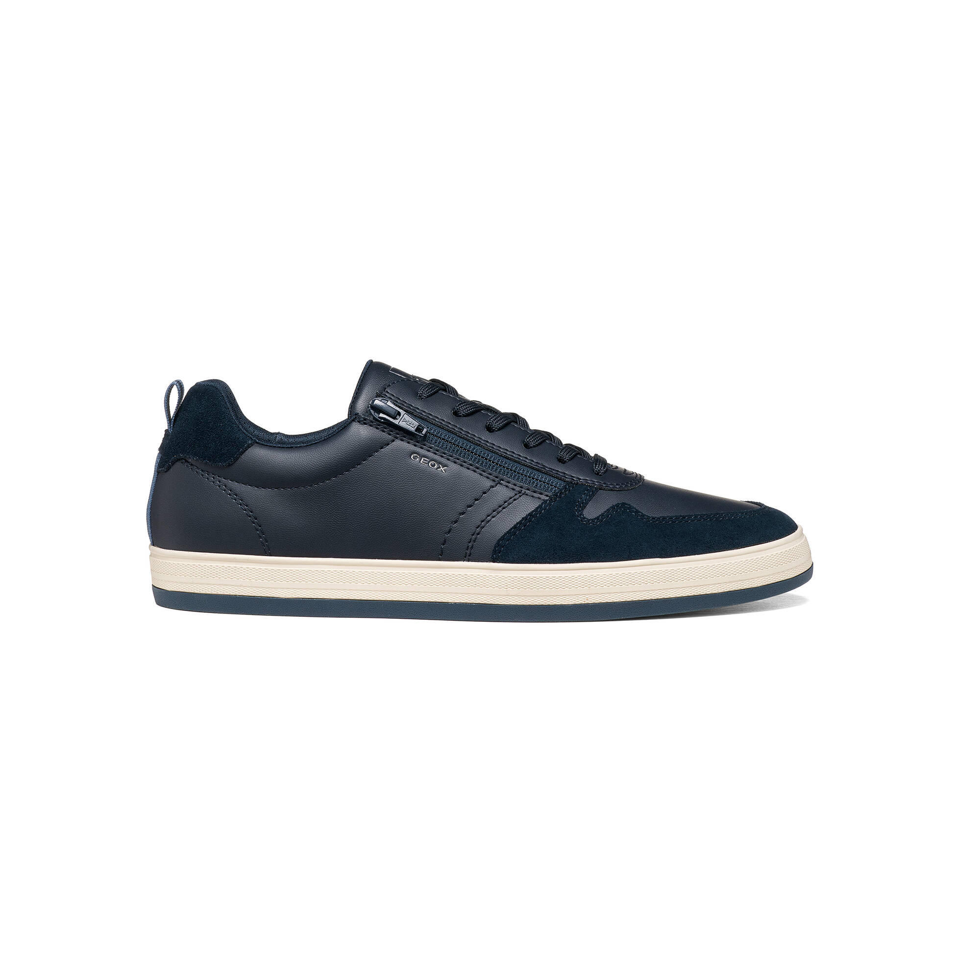 Baskets SERIFOS - Blancheporte 100 €