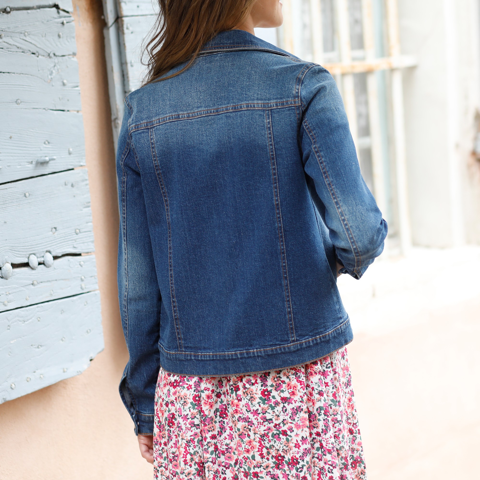 Veste en jean blanche porte new arrivals