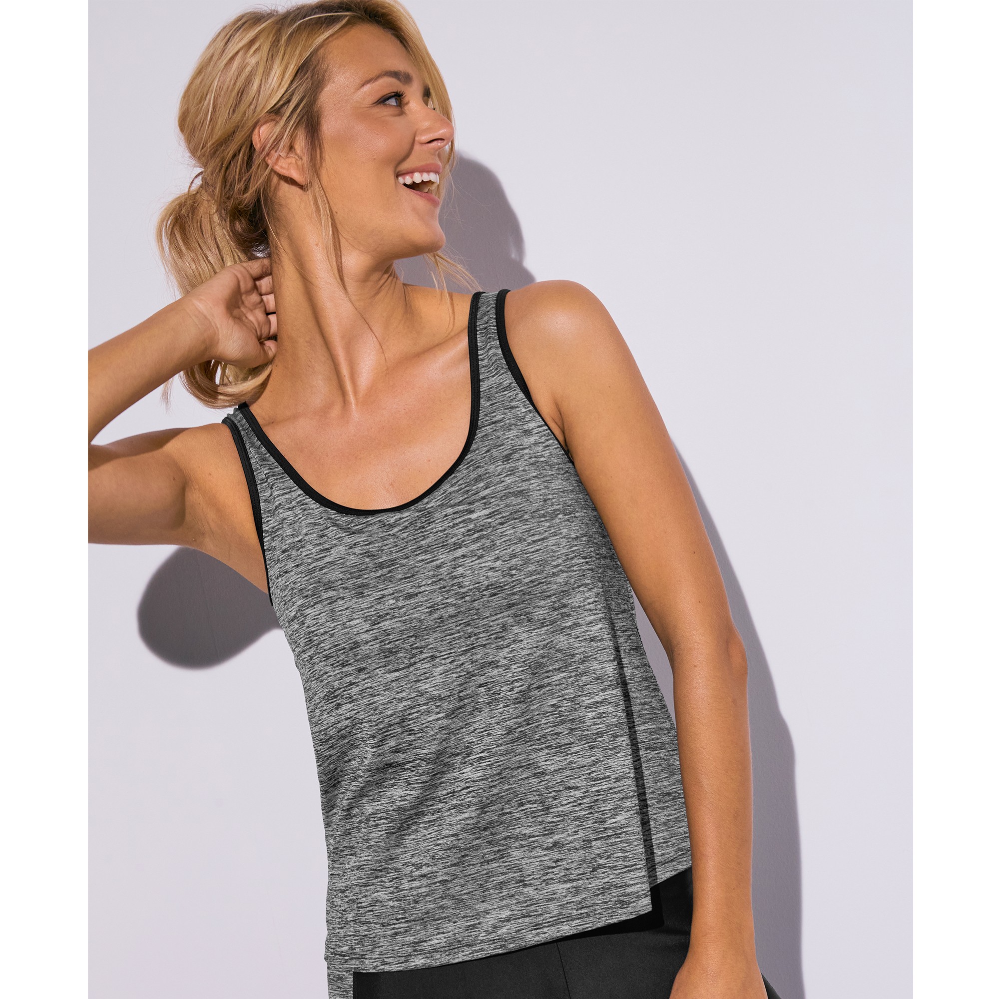 Débardeur avec brassière intégrée outlet