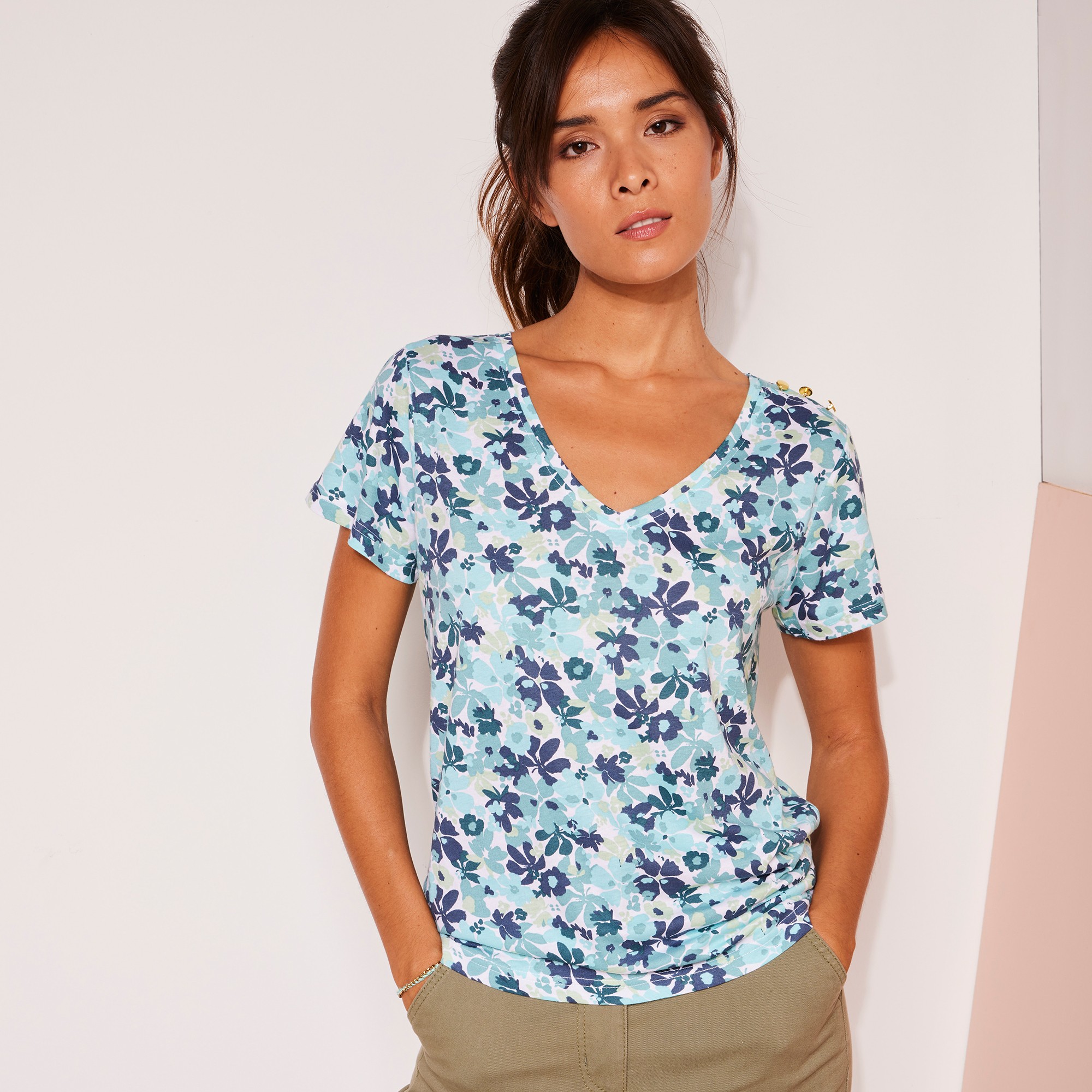 T-shirt Col V, Imprimé Fleuri - Blancheporte