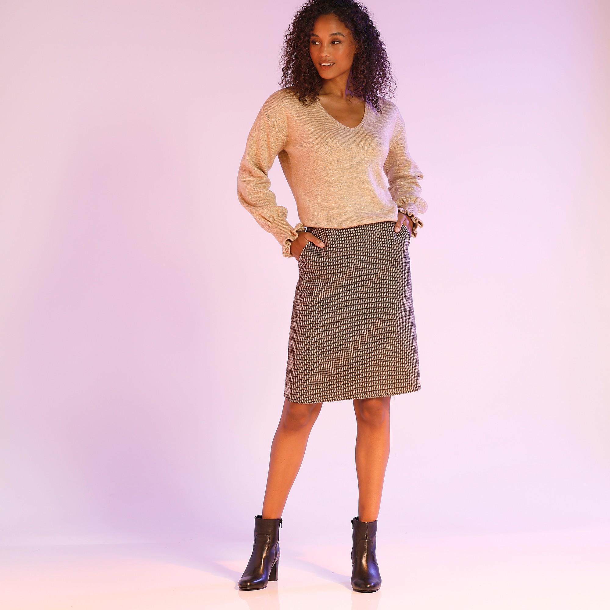 Blanche porte jupe courte clearance