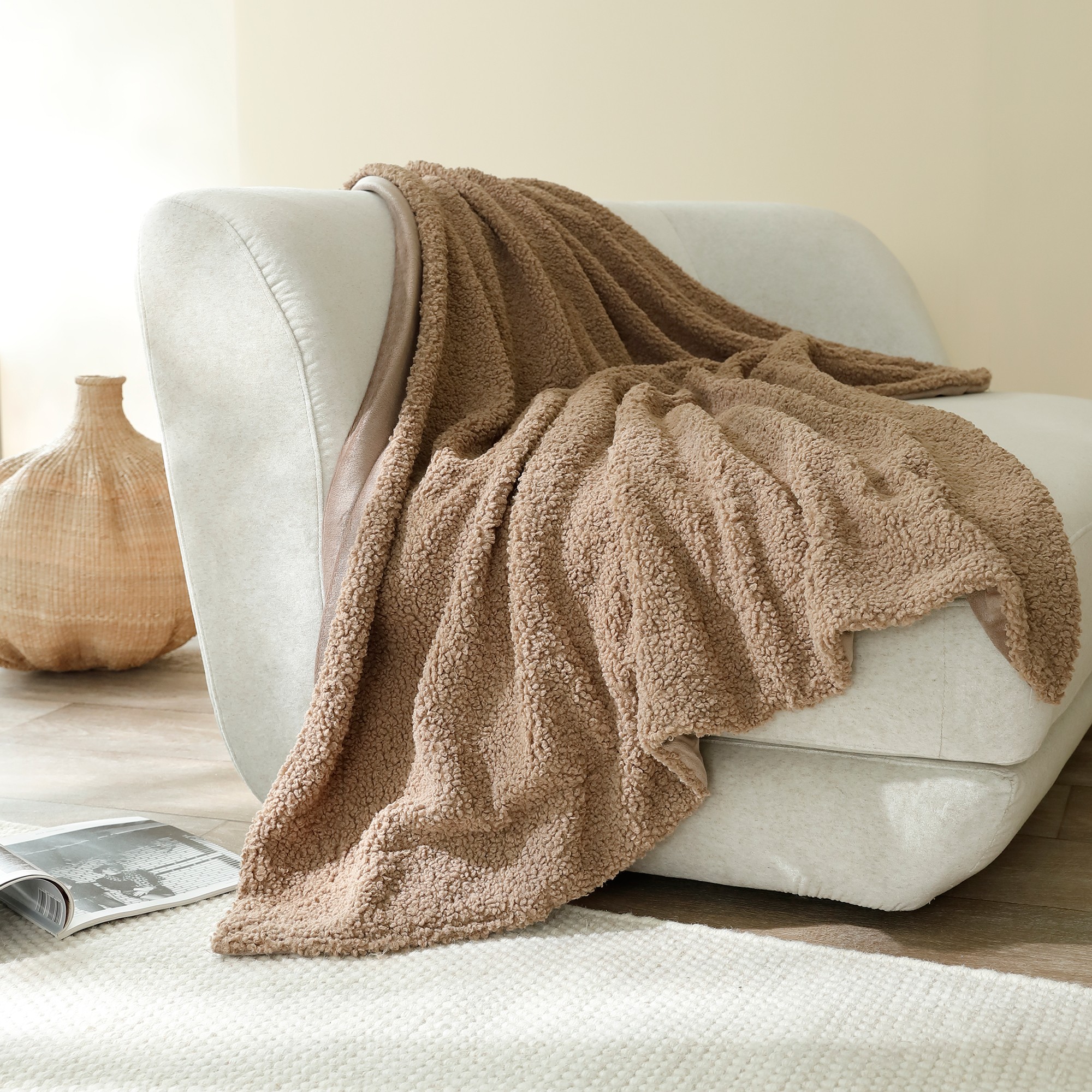 Plaid Bouclette Sherpa Moutonnée - Réversible Polaire - Blancheporte