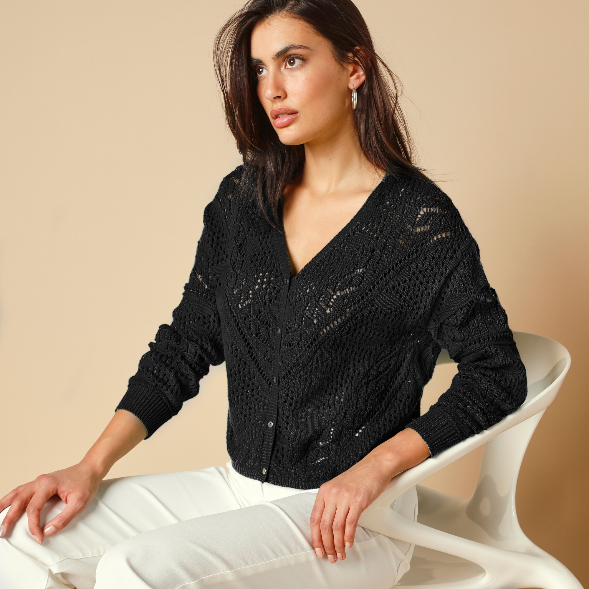 Gilet Maille Ajourée Fantaisie, Boutons Dorés - Lady K