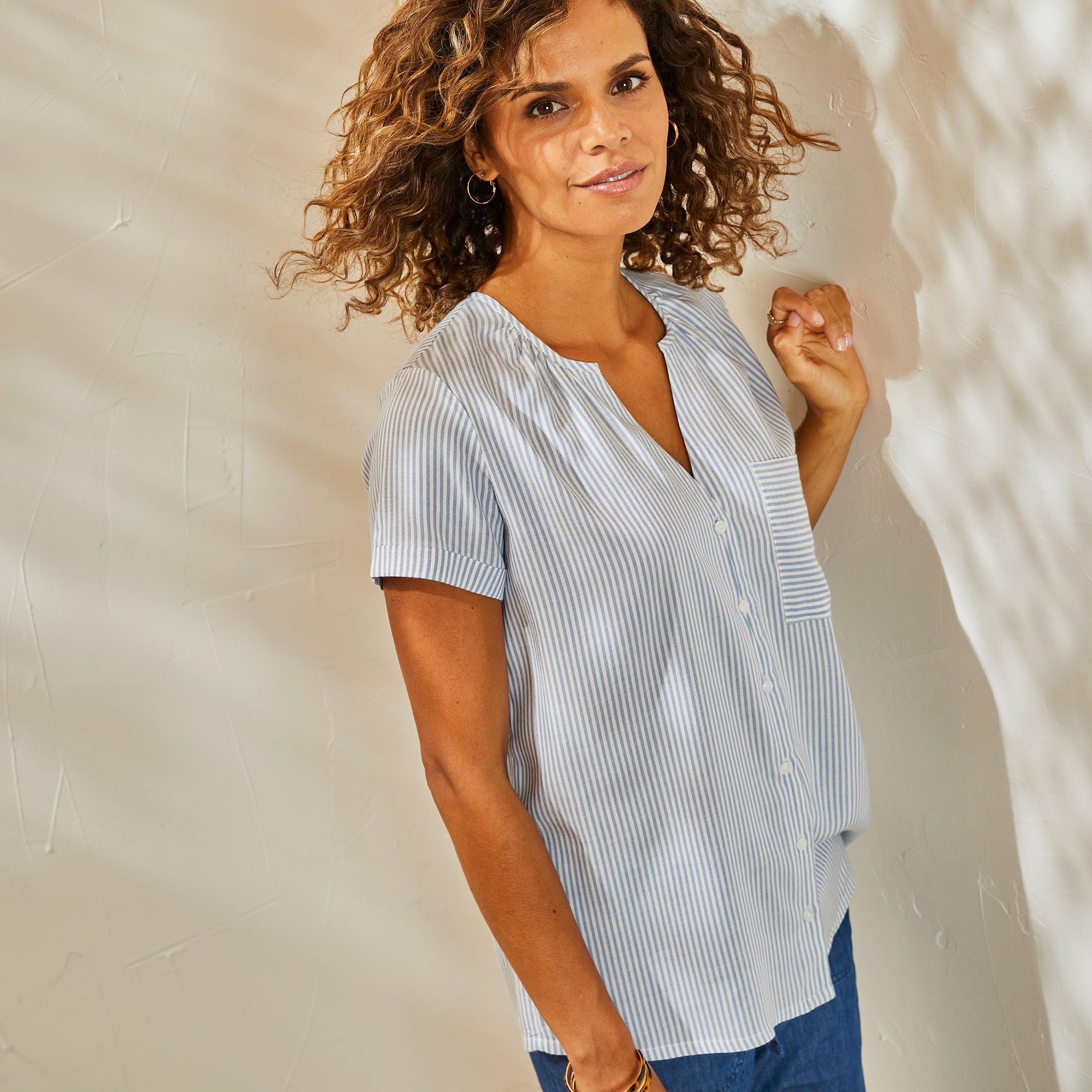 Blouse Boutonnée En Viscose Rayée, Manches Courtes - Blancheporte