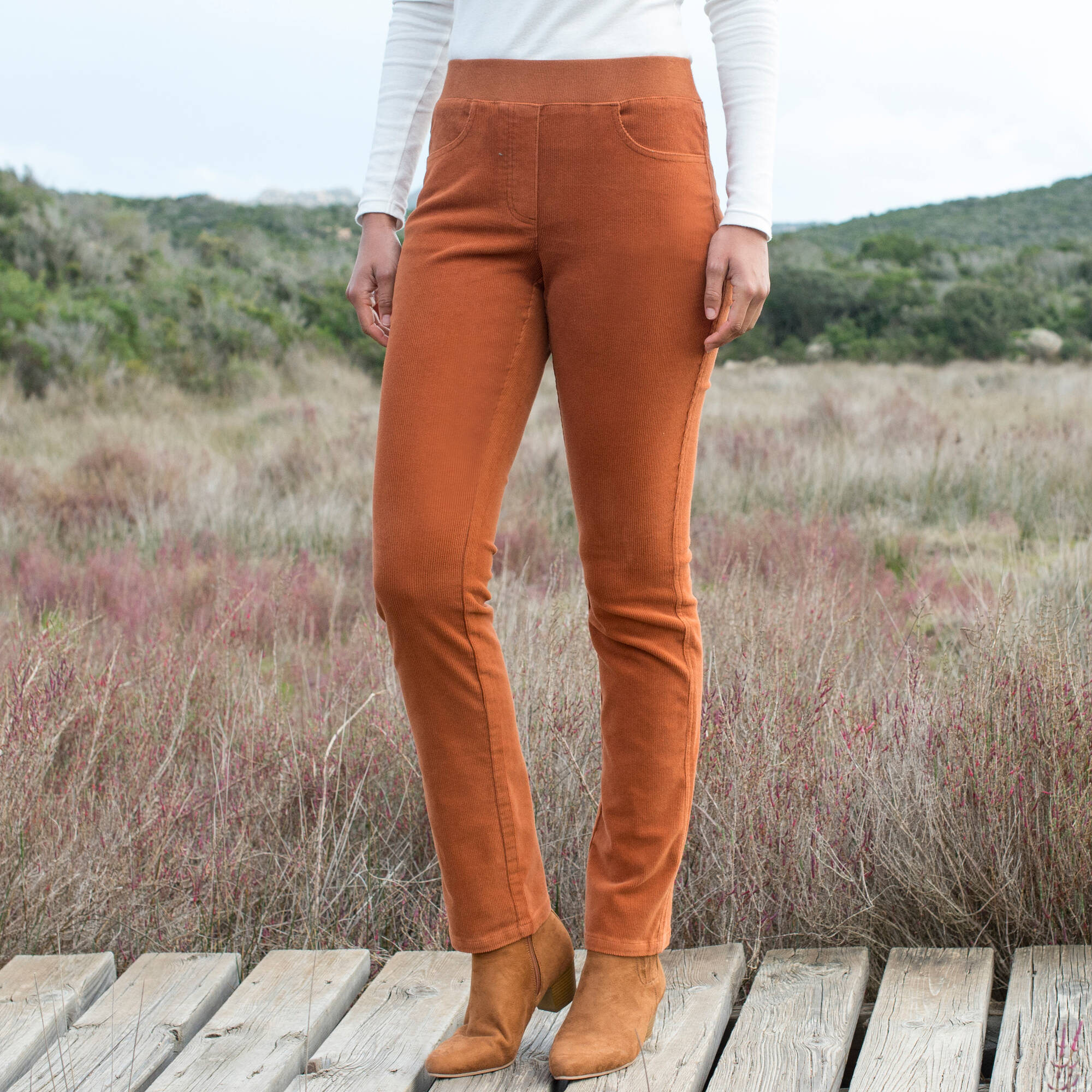 Pantalon droit ''ultra-confort'', en velours côtelé  - Blancheporte