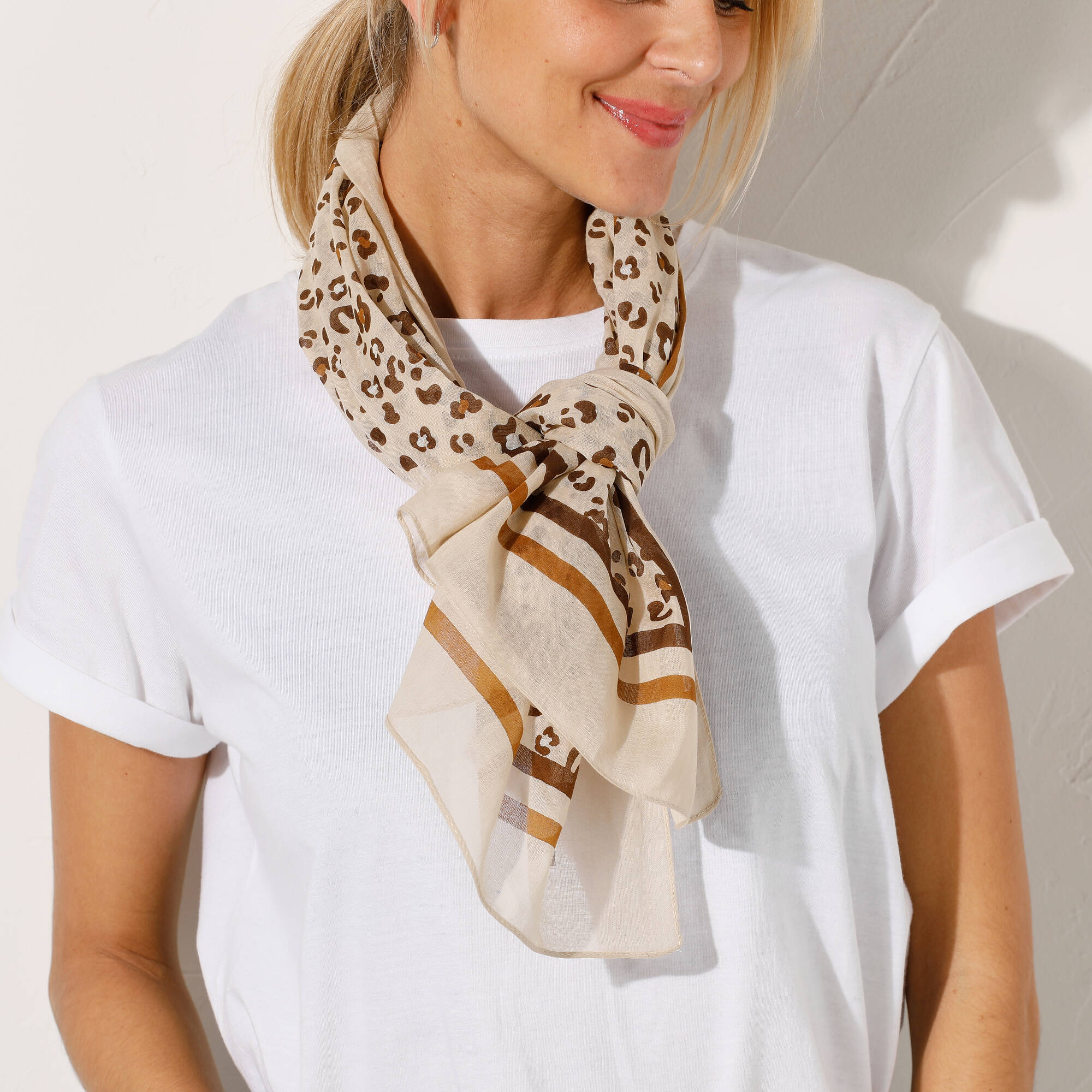 Foulard imprim lopard - Blancheporte 20$