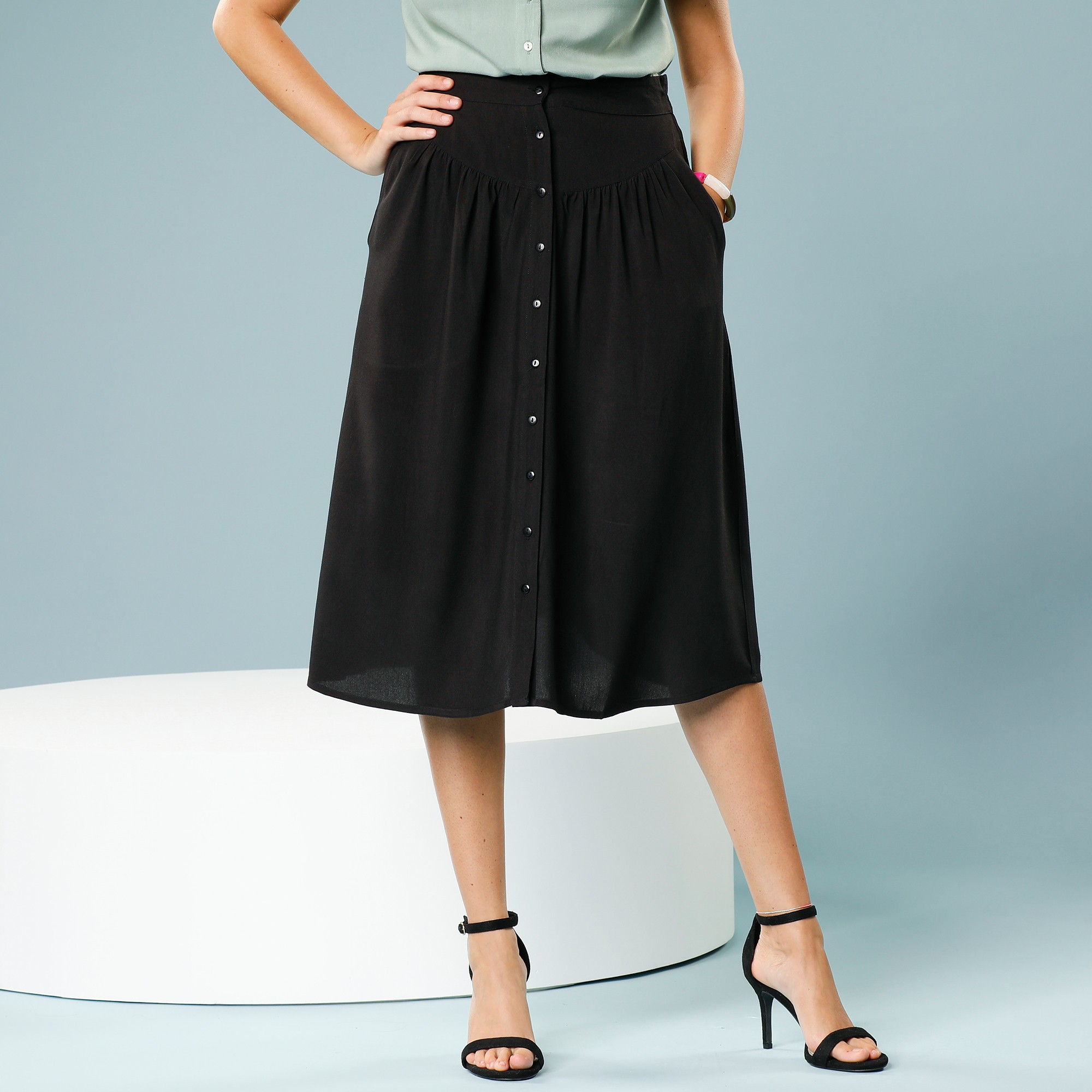 Jupe Unie Boutonnée Spéciale Petites - Blancheporte