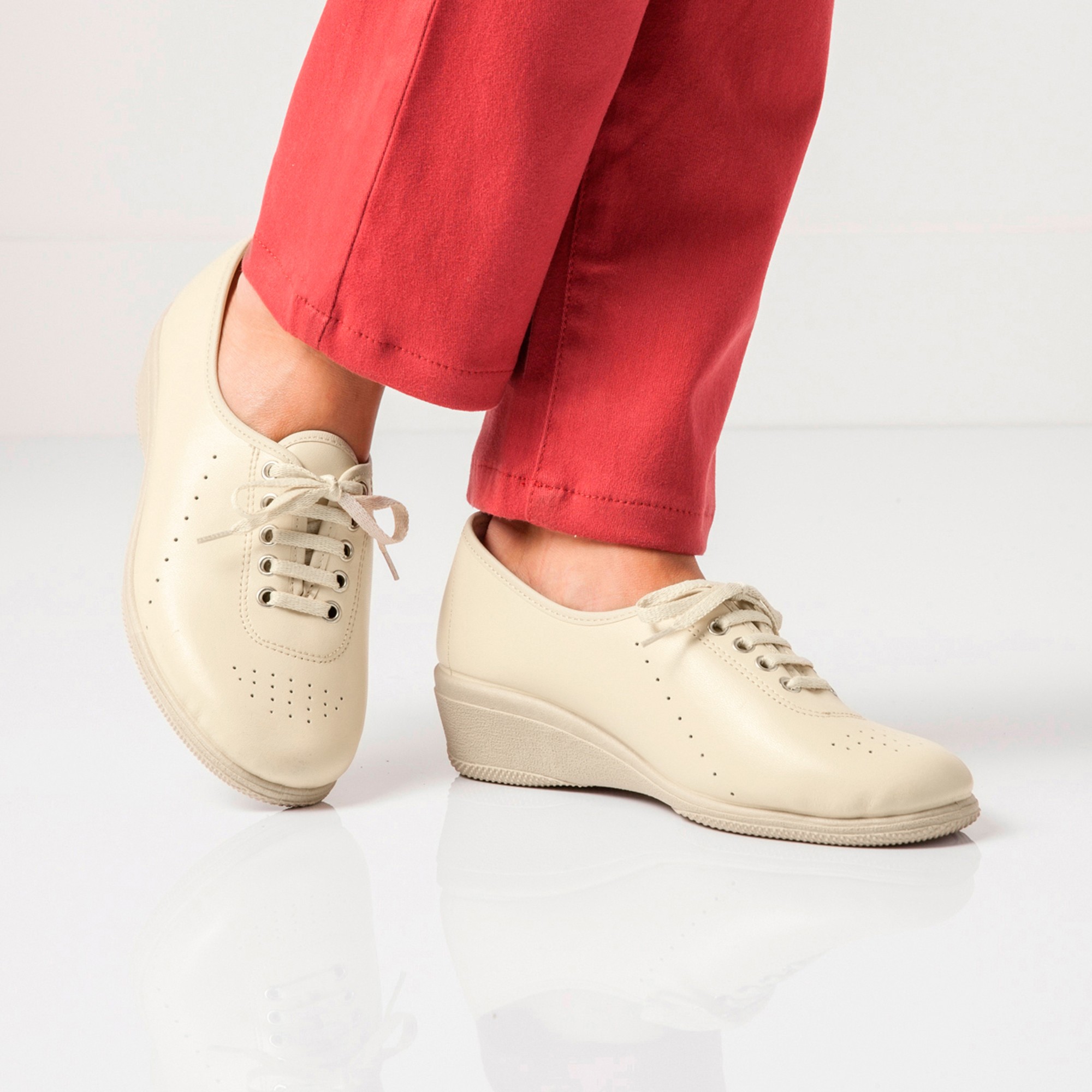 Blanche porte discount chaussures derbies