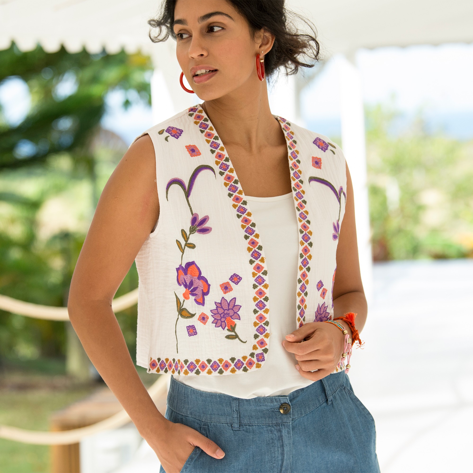 Veste Brodée Sans Manches - Blancheporte