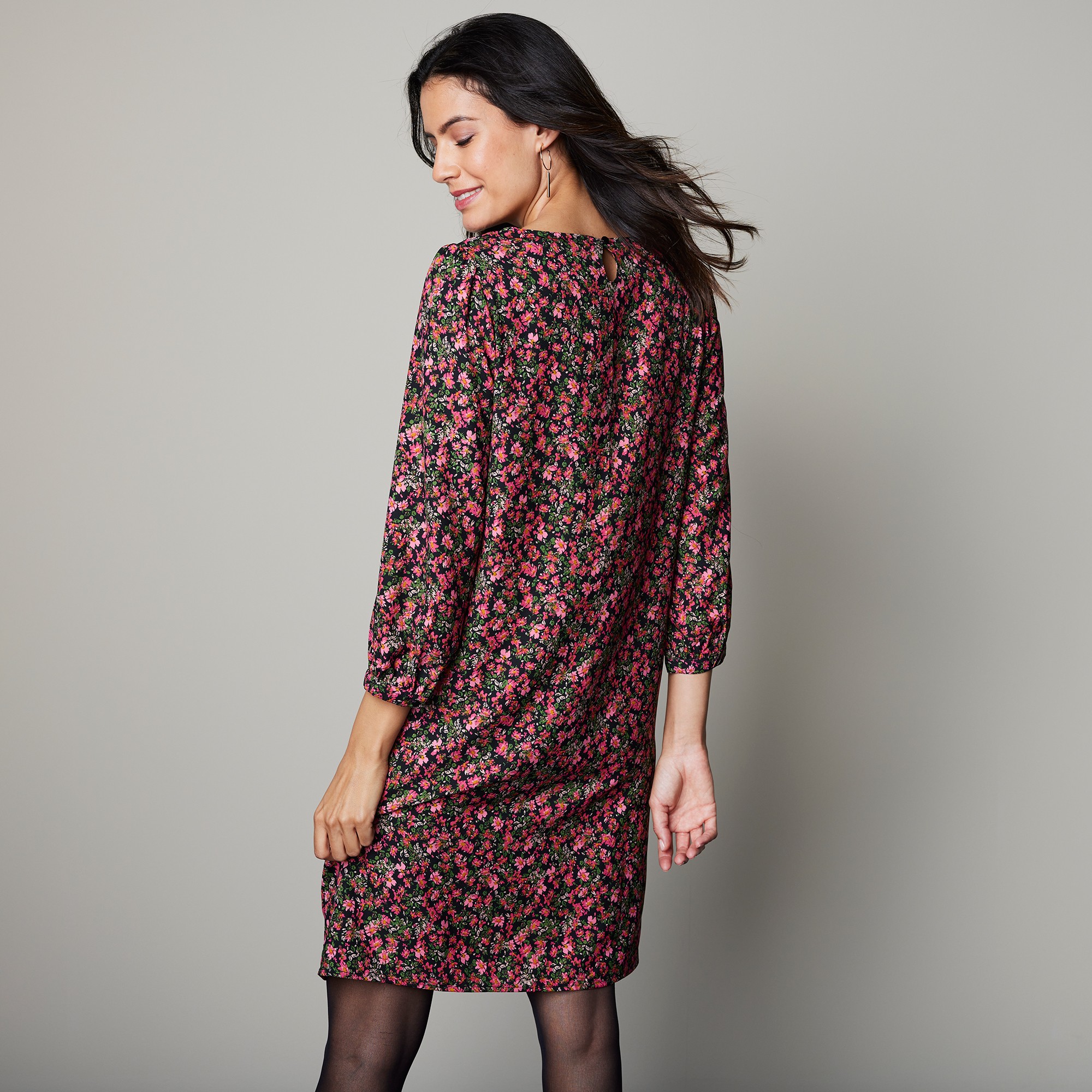 Robe droite top blanche porte