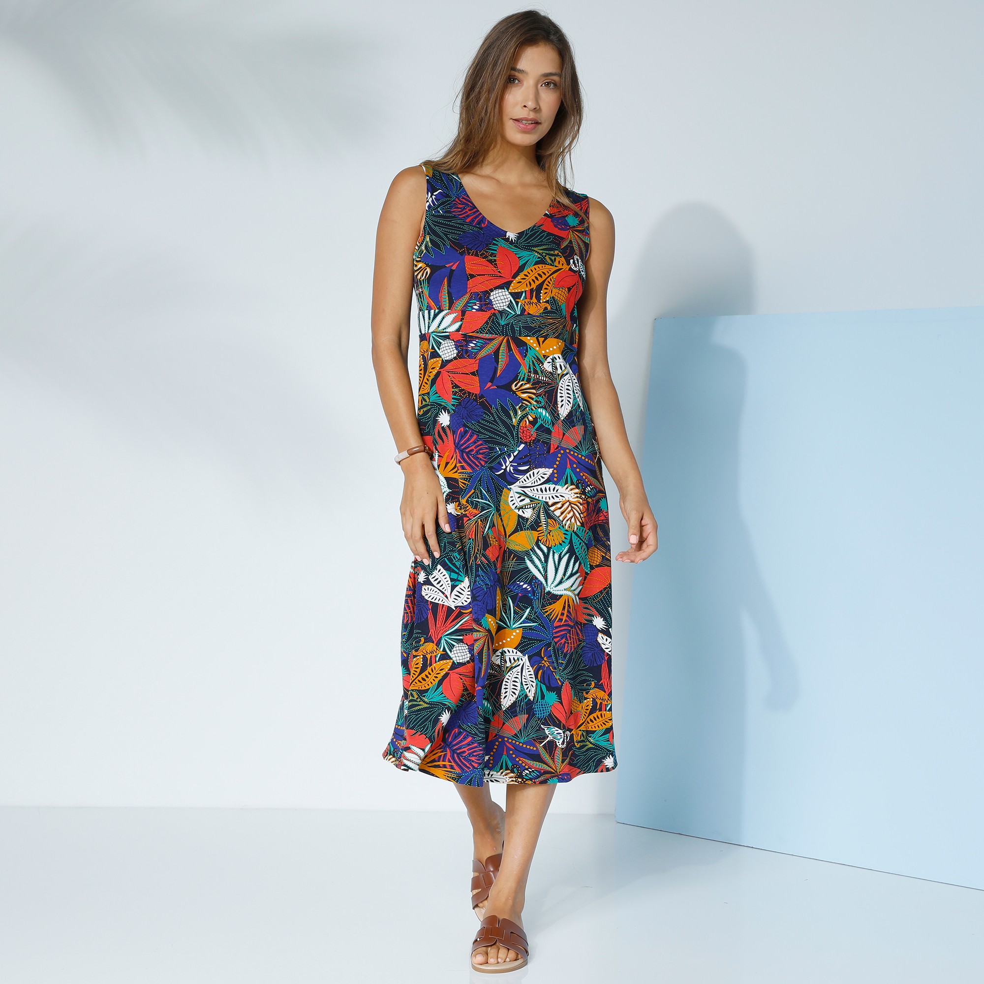 Robe mi longue imprimee sans manches
