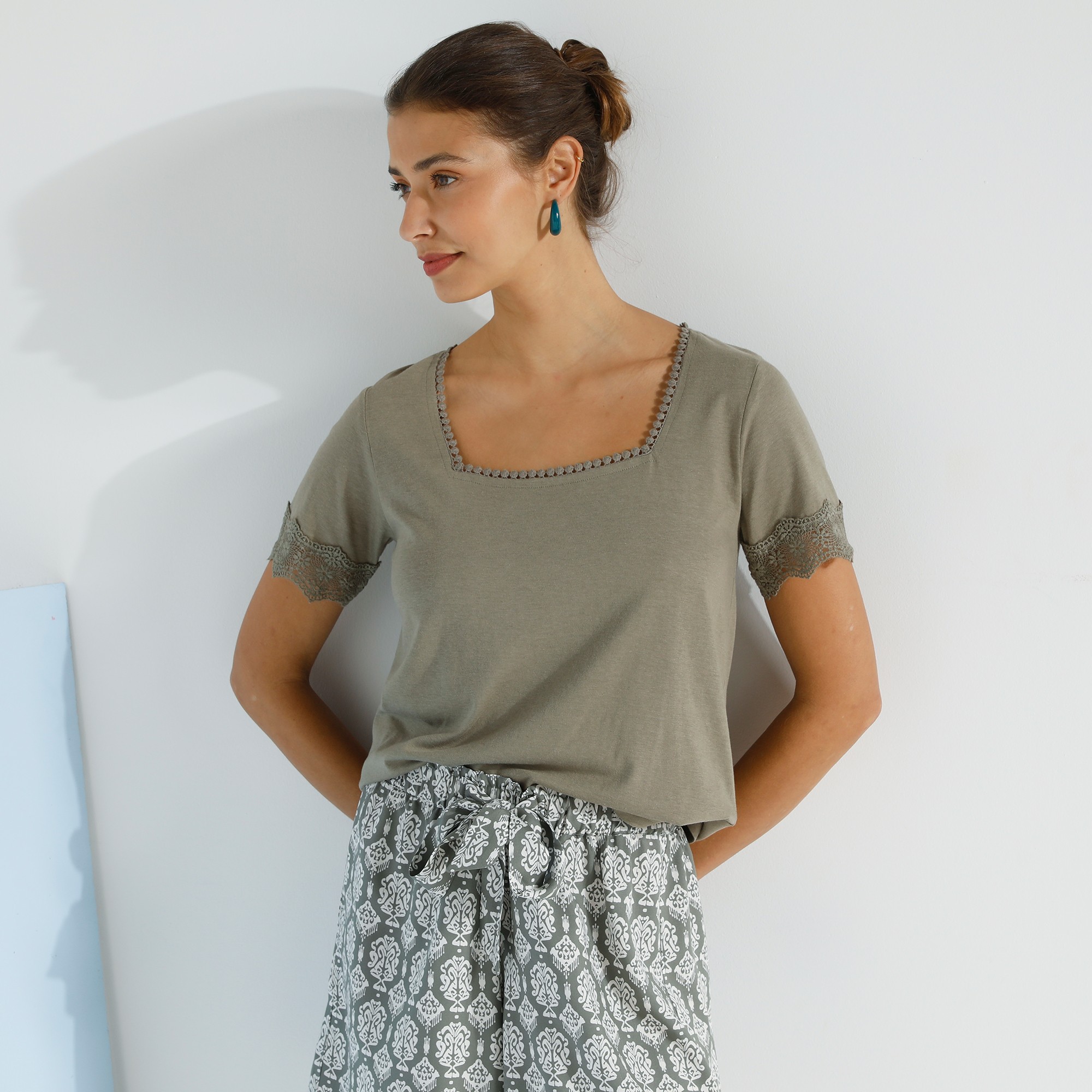 T-shirt Col Carré Galon Fantaisie - Blancheporte