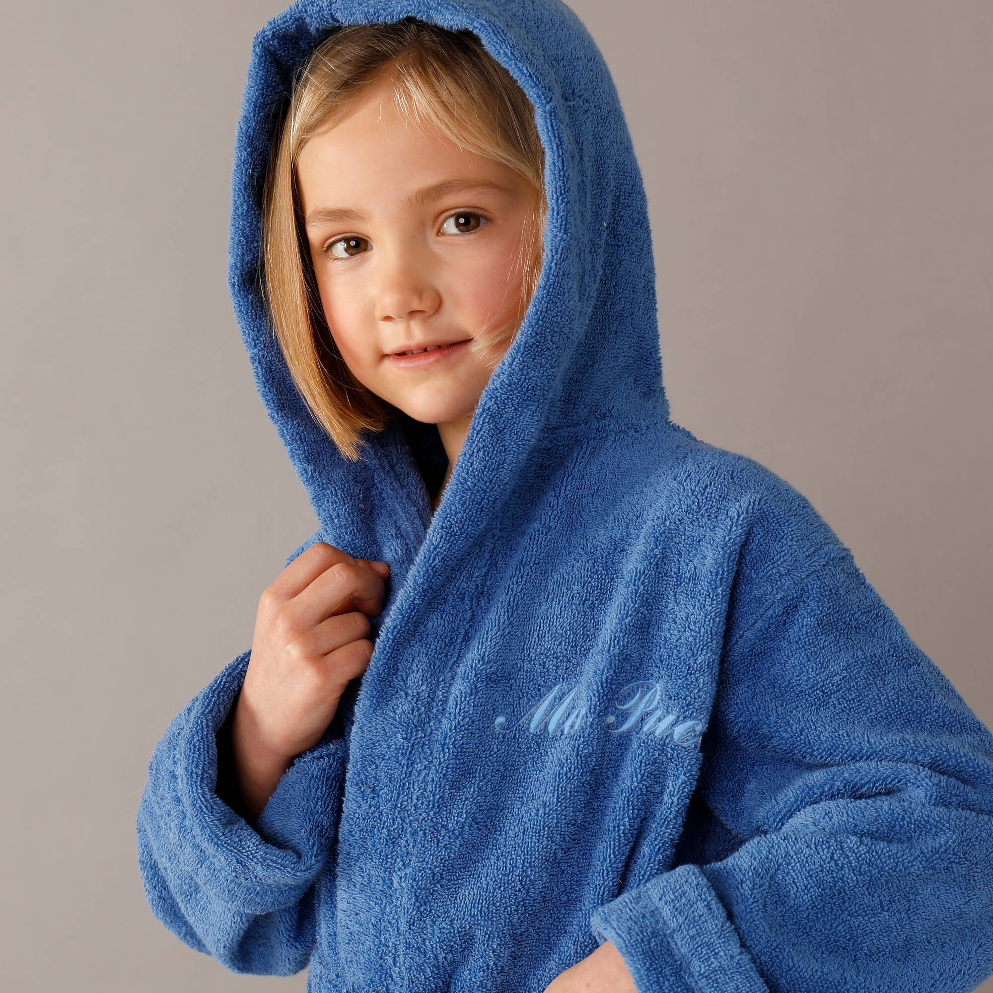 Peignoir enfant éponge à capuche personnalisable bleu dur
