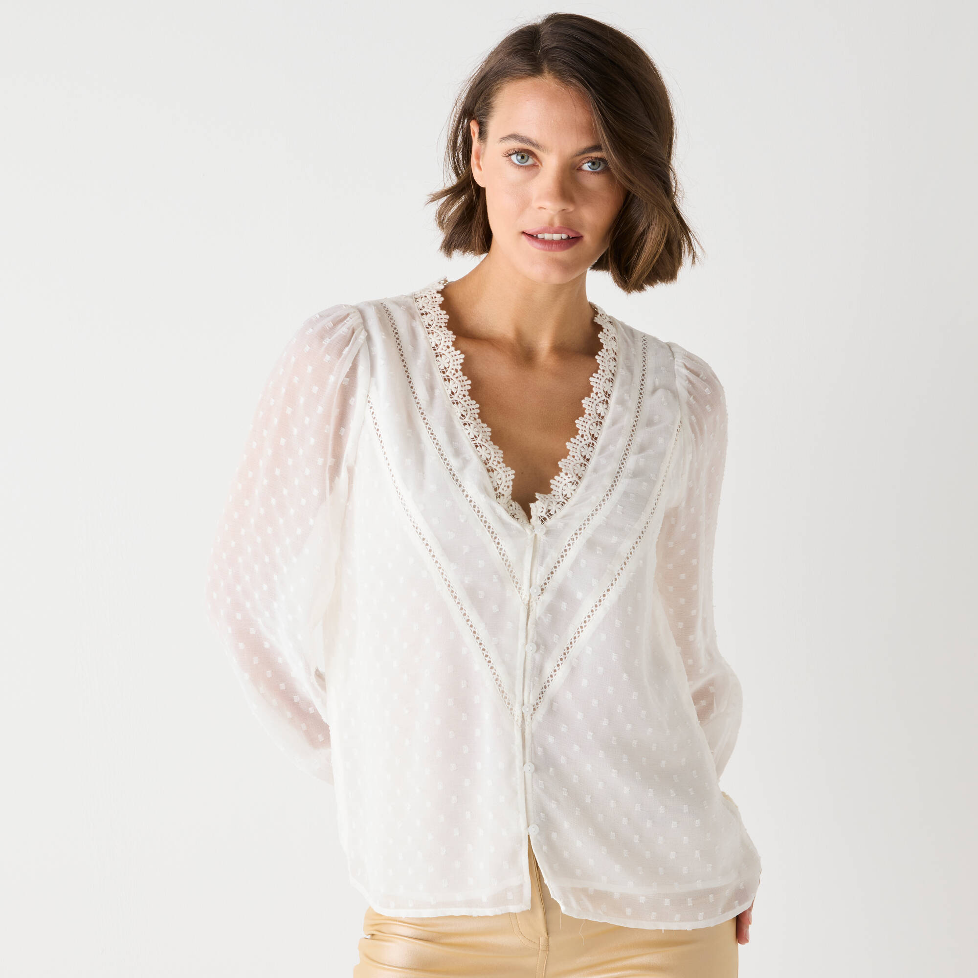 Blouse Manches Longues Voile Plumetis Kiabi – Noir, Taille M, Neuf Sans étiquettes