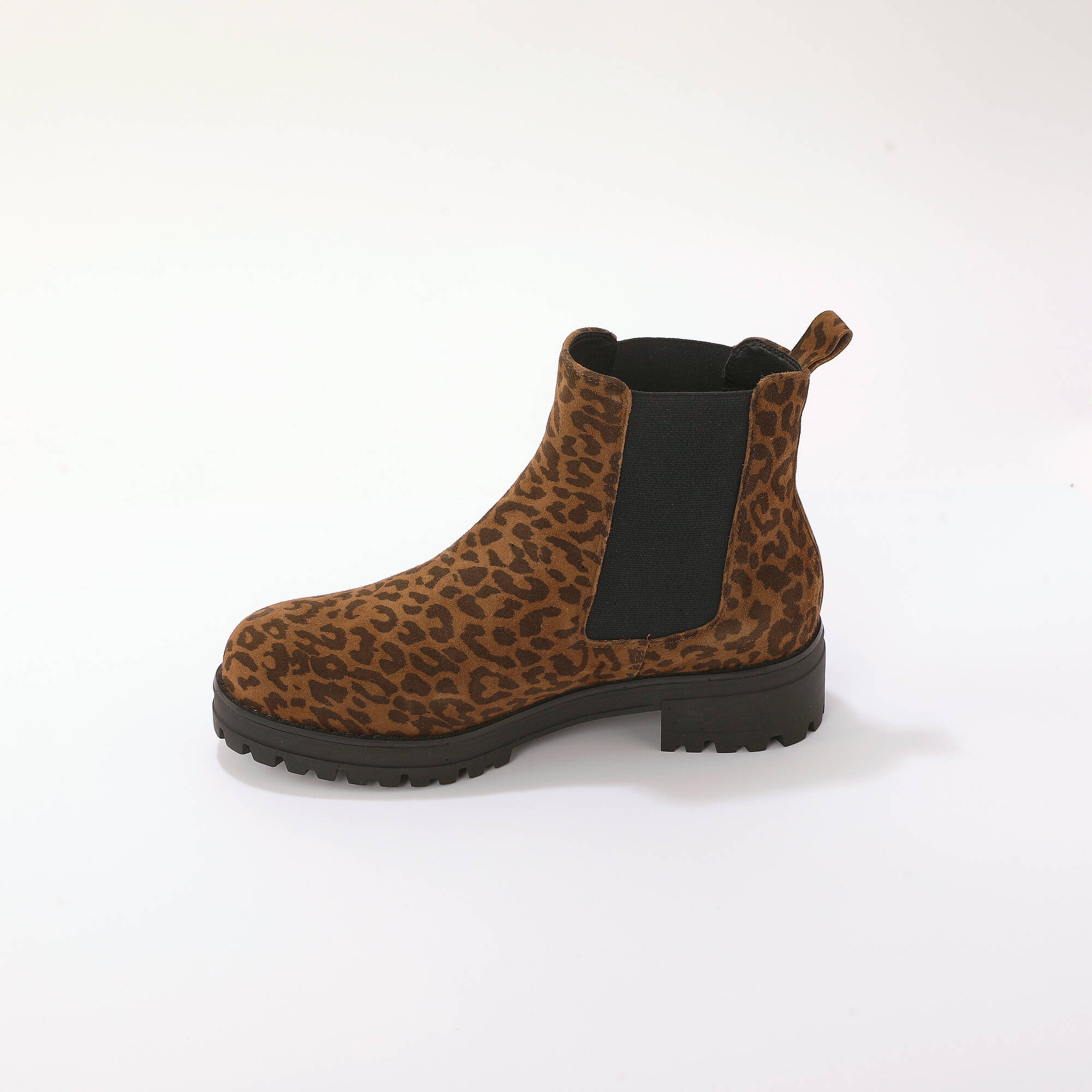 Boots lastiques cuir motif lopard semelle crante - Blancheporte 80 €