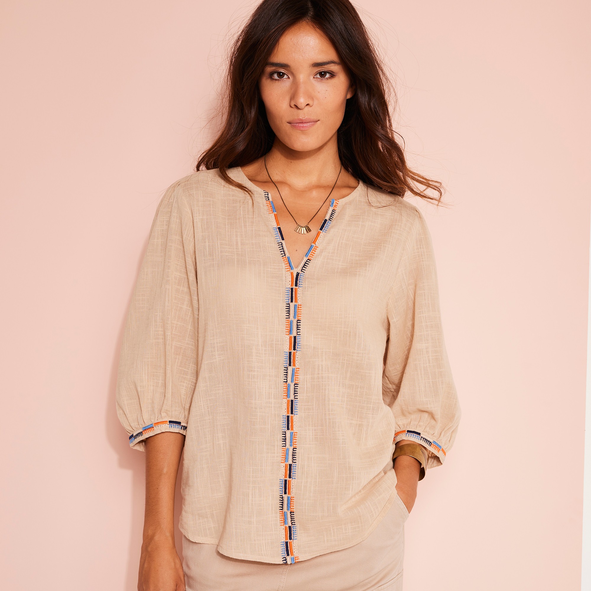 Blouse brodee en coton unie manches 3 4 beige Blancheporte