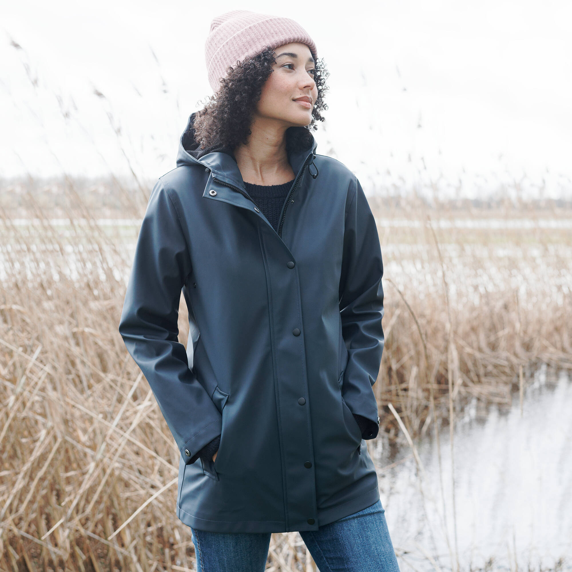 Veste Coupe-Vent Imperméable Femme Avec Capuche - Légère, Respirante - Pour Randonnée, Voyage, Sport - Coloris Uni