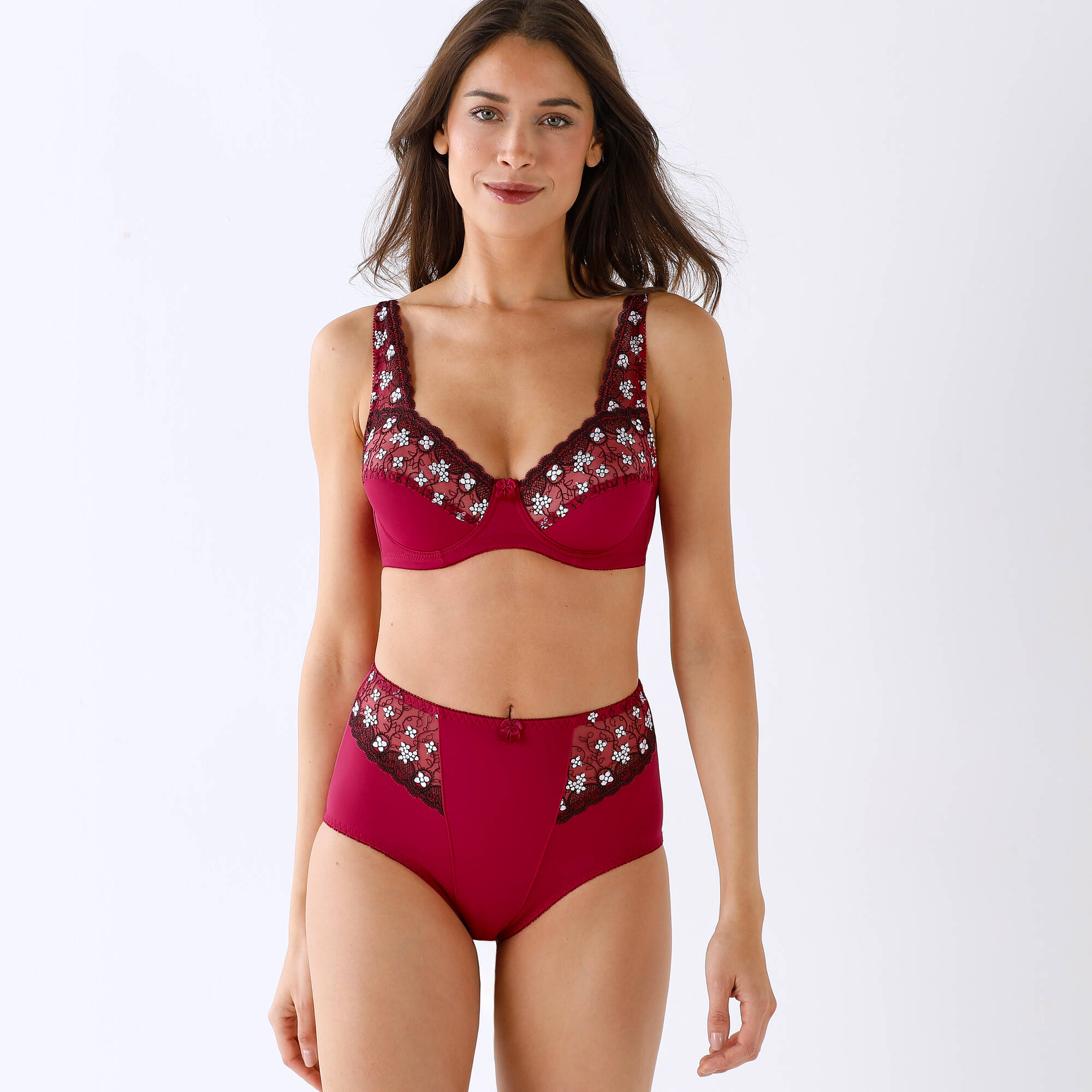 Gainette microfibre tulle brod Caminata - Blancheporte 15$