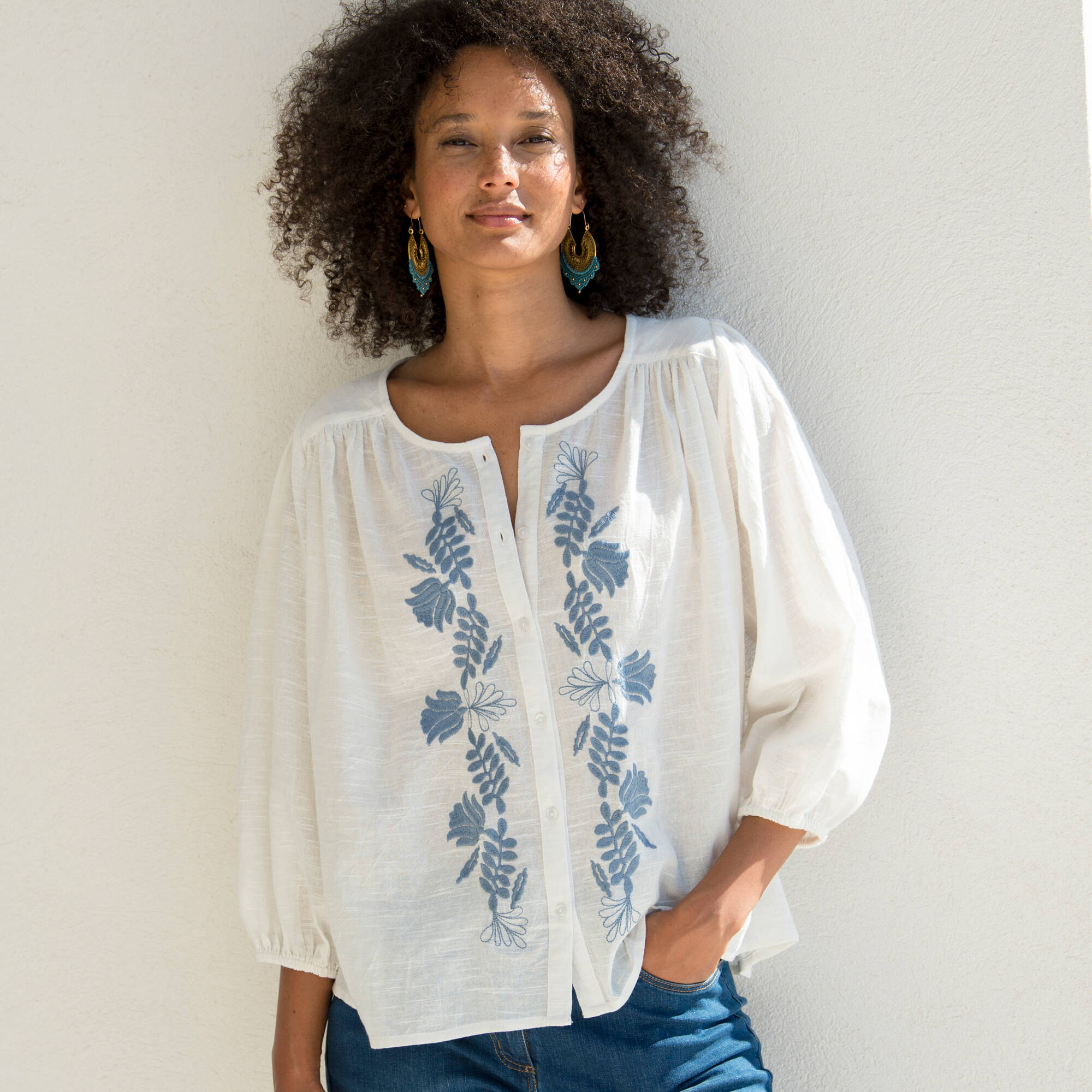 Chemisier Femme Brodé élégant - Taille 44 - Blanc - Neuf Sans étiquettes