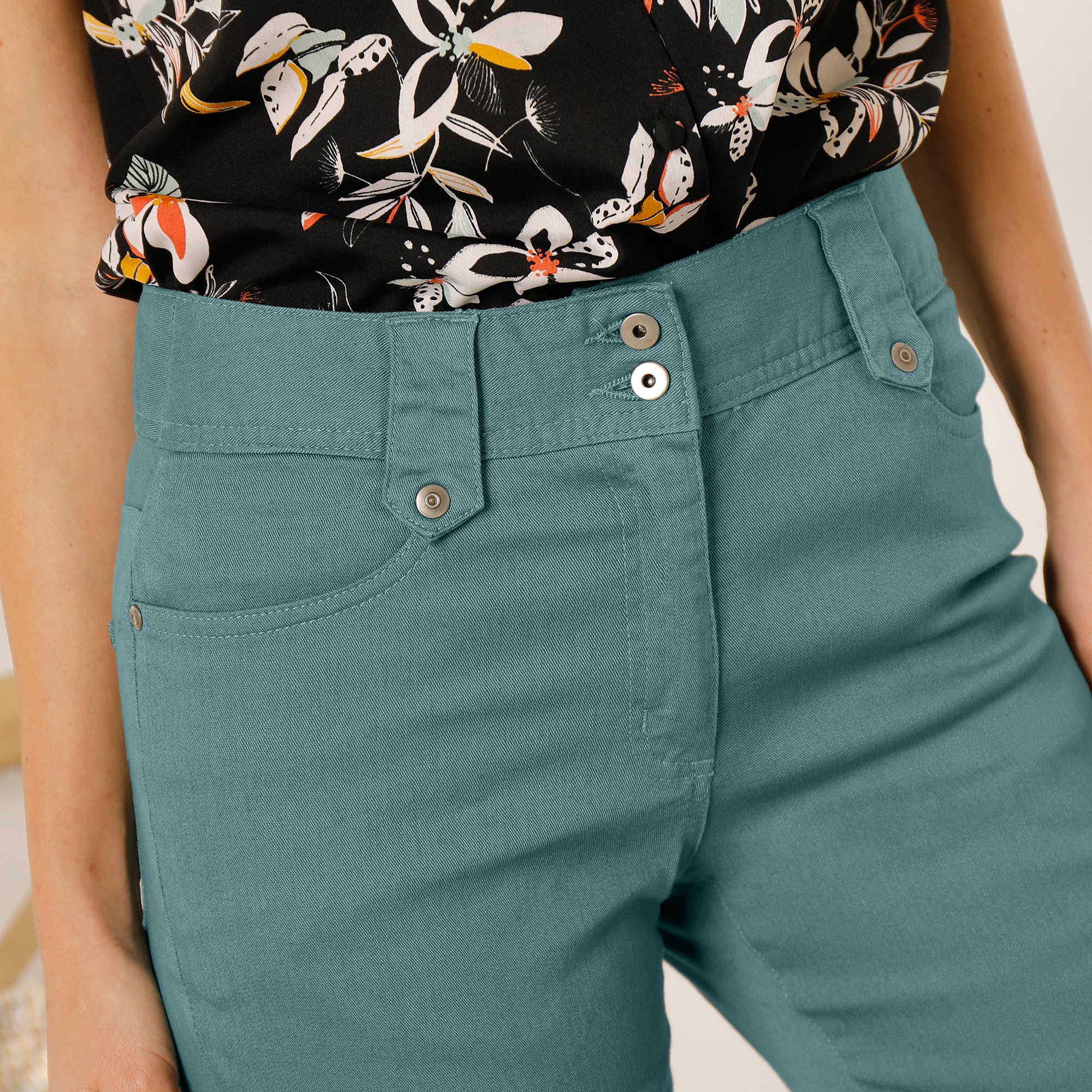 Pantalon droit taille haute effet denim petite stature vert