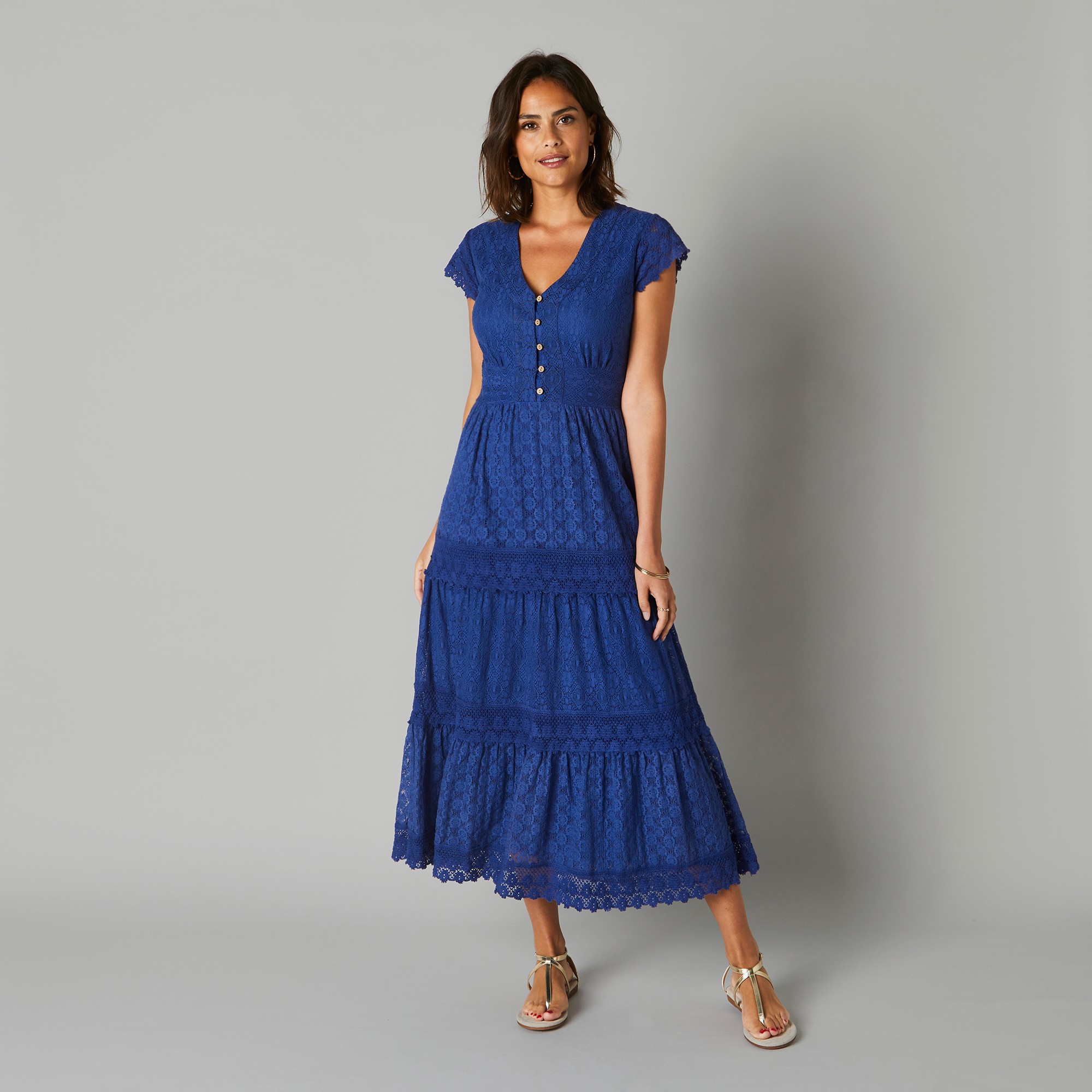 Blanche porte robe 2025 ceremonie