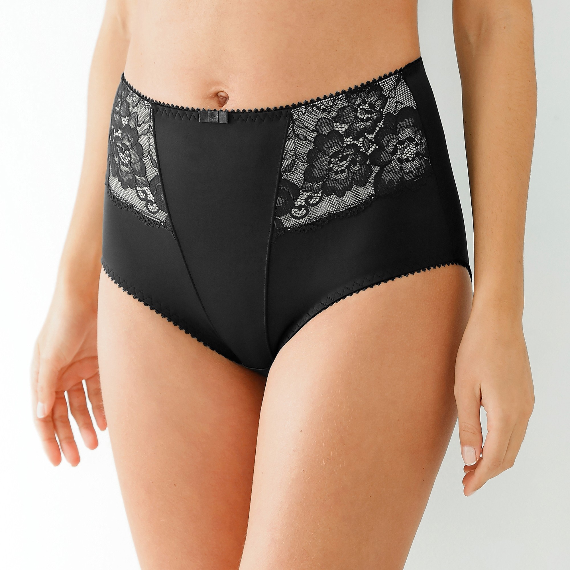 Gaine Amincissante Dentelle Et Microfibre - Blancheporte