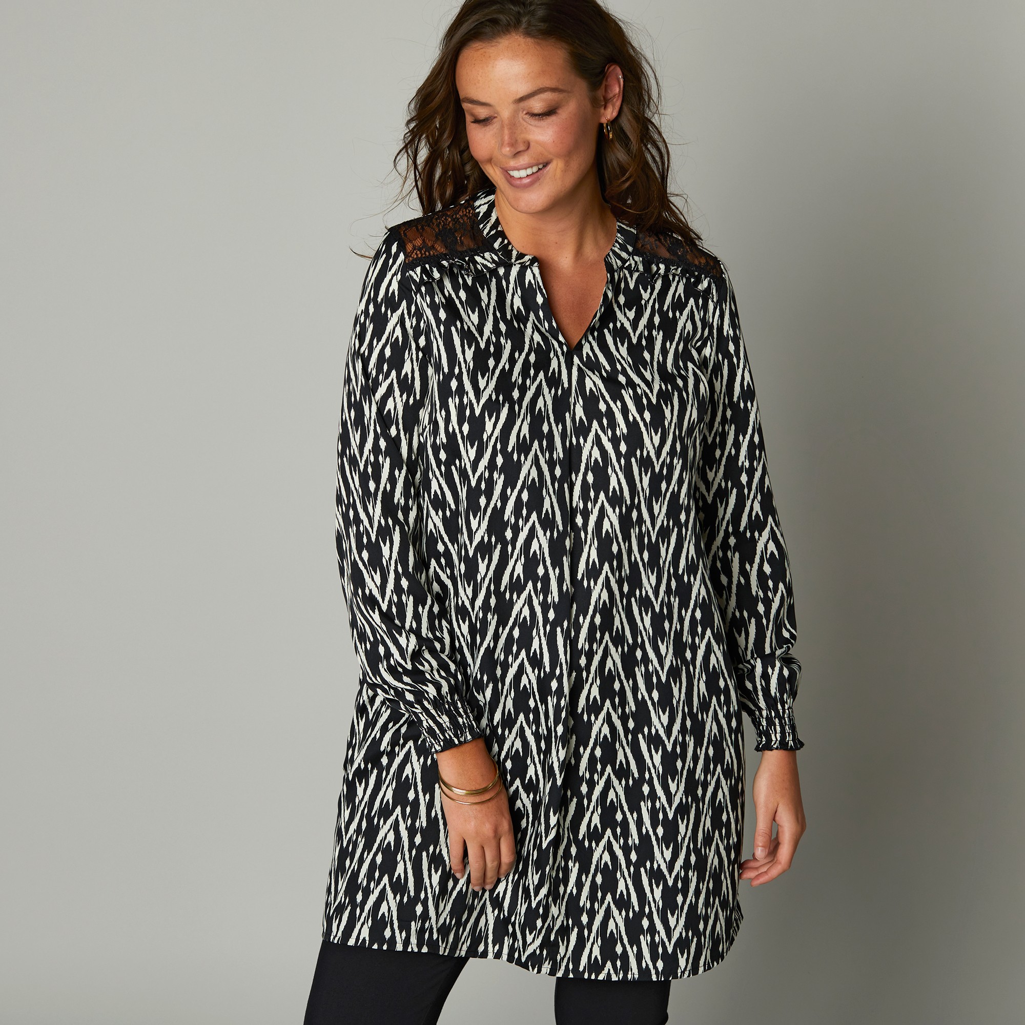 Tunique Dentelle Manches Longues Imprimée - Blancheporte