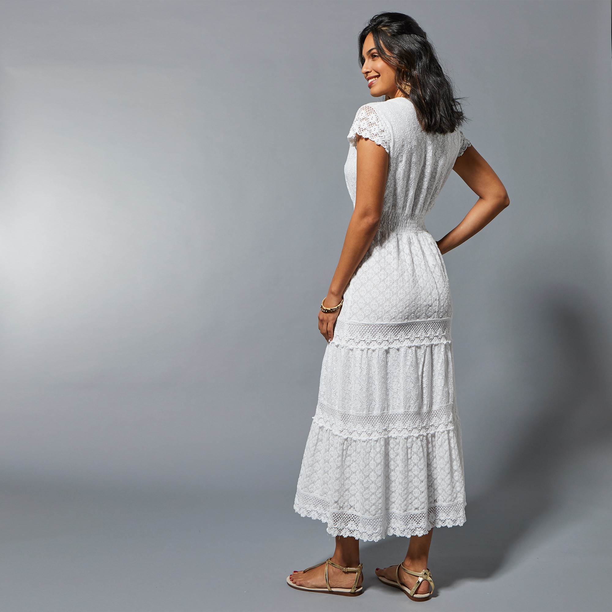 Robe macramé hotsell blanche porte