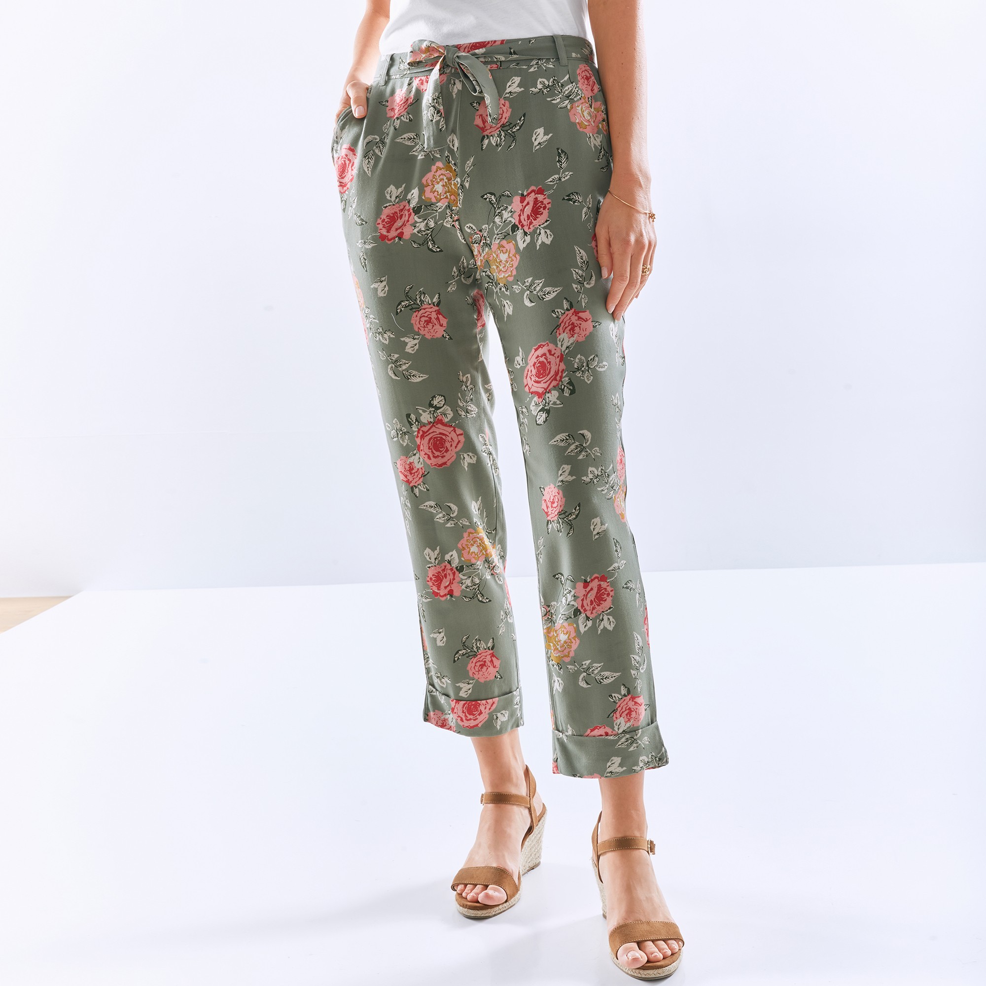 Pantalon 7/8ème Fuselée Imprimé Fleuri - Blancheporte