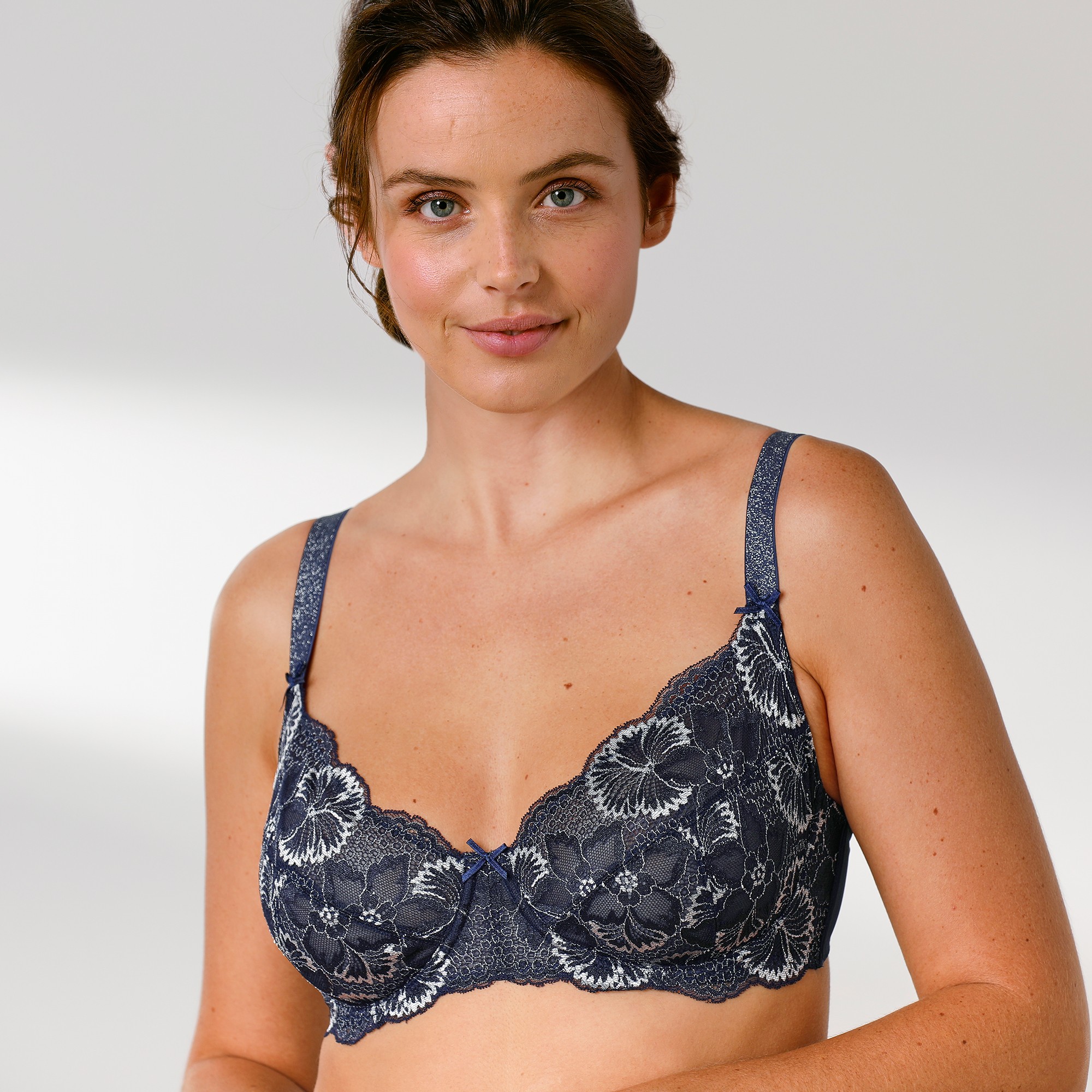 Soutien-gorge Microfibre Et Dentelle Bicolore Forme Corbeille Pahala – Avec Armatures - Blancheporte