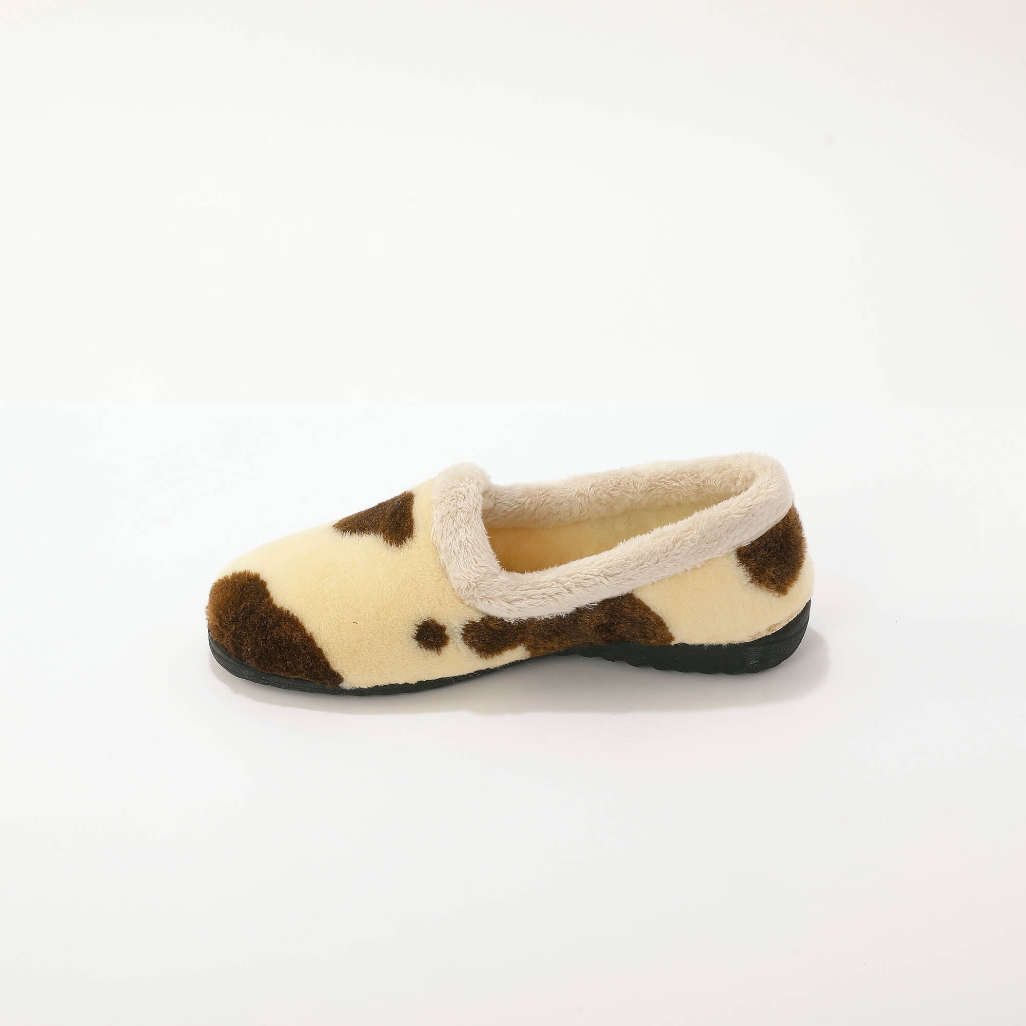 Chaussons motif animalier asymtrique - Blancheporte 30 €