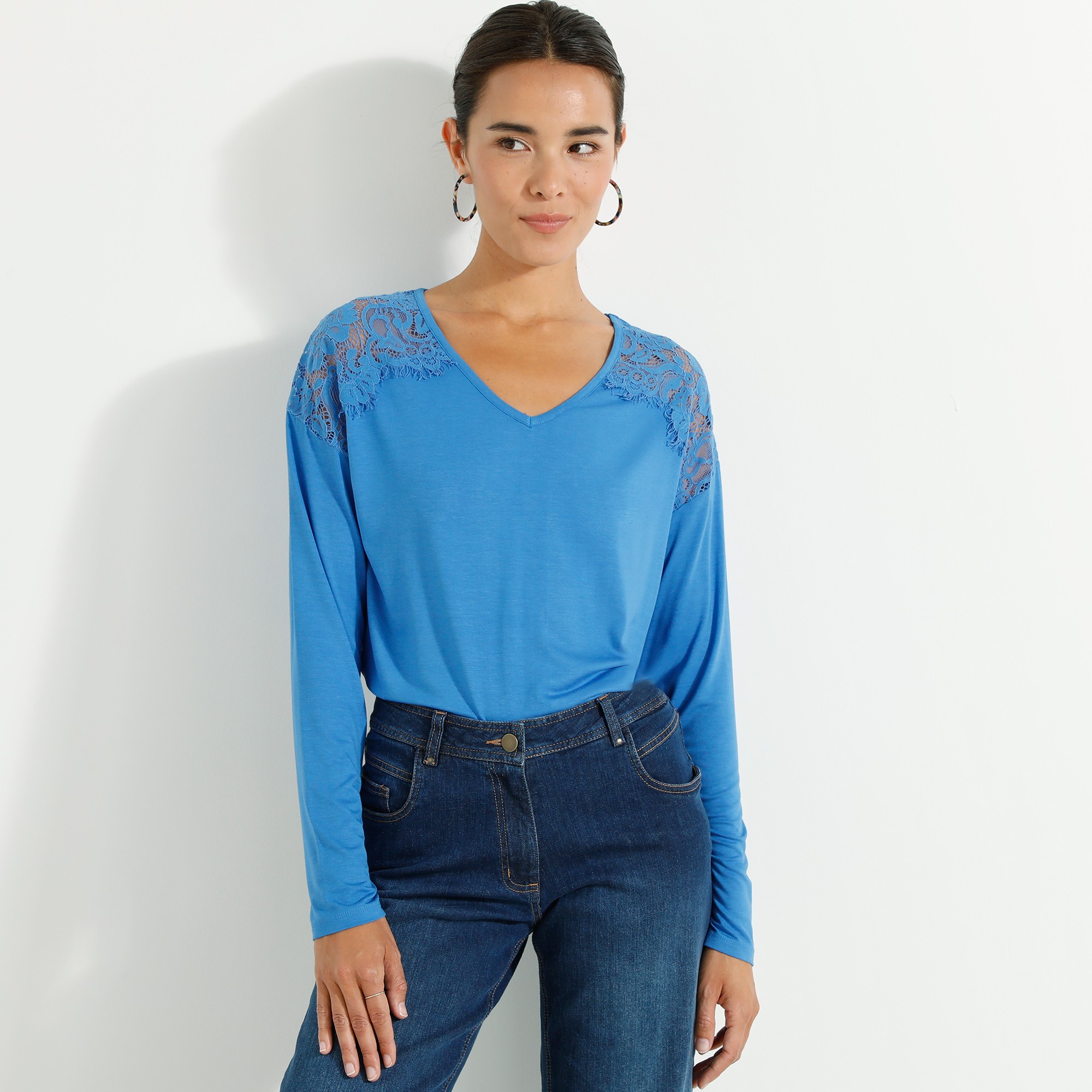 T-shirt Col V Manches Longues Dentelle - Blancheporte